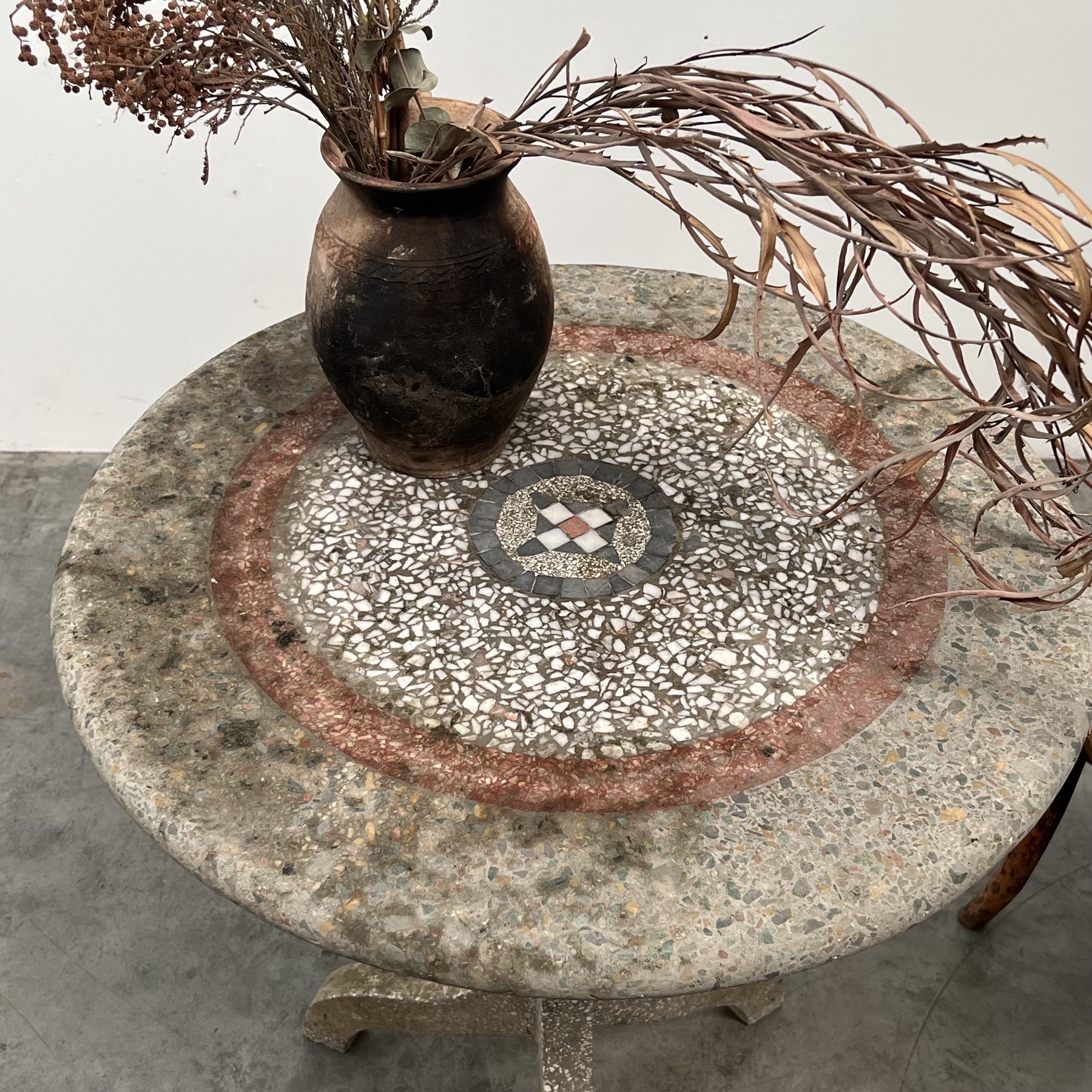 objet-vagabond-granito-table0000