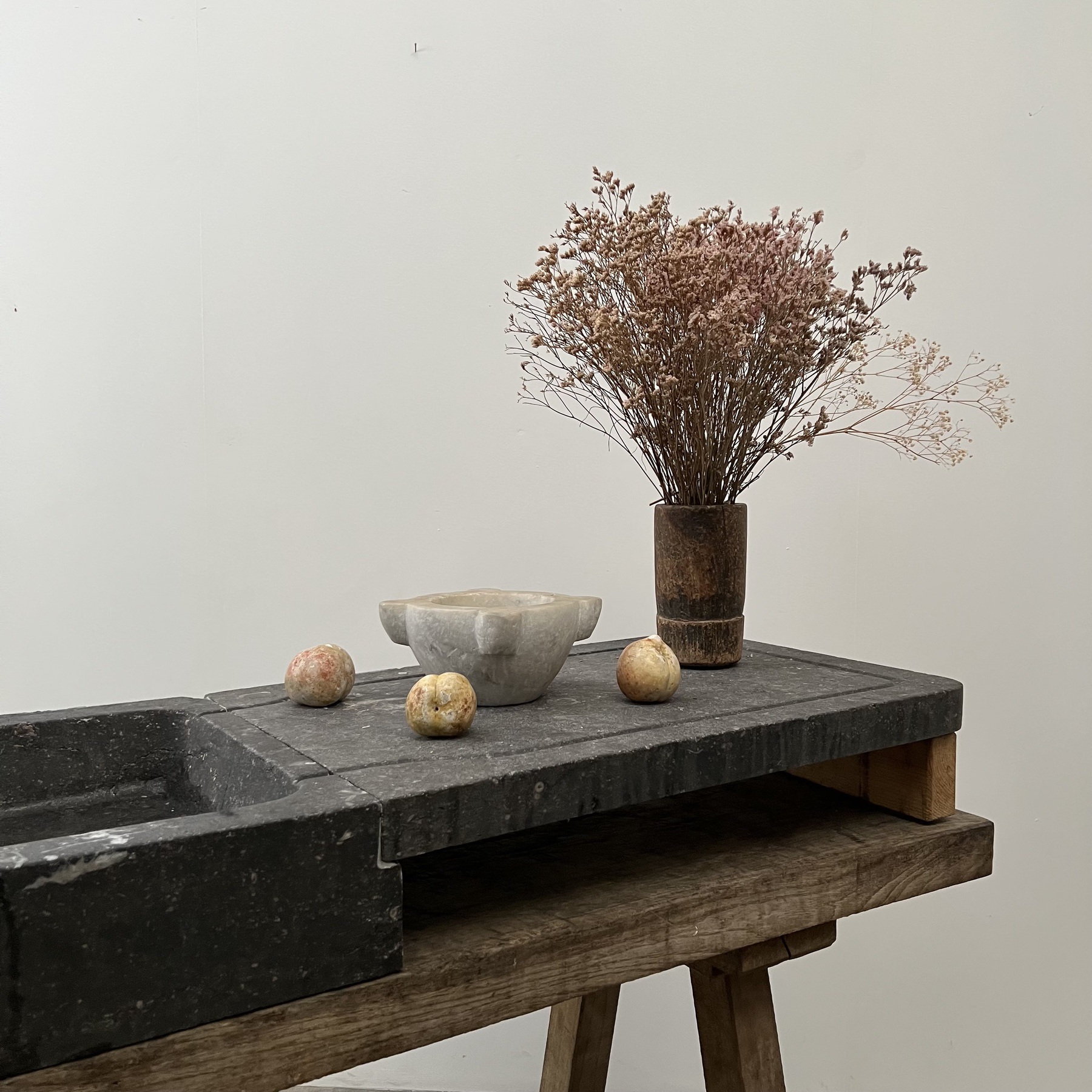 objet-vagabond-painted-bench0001