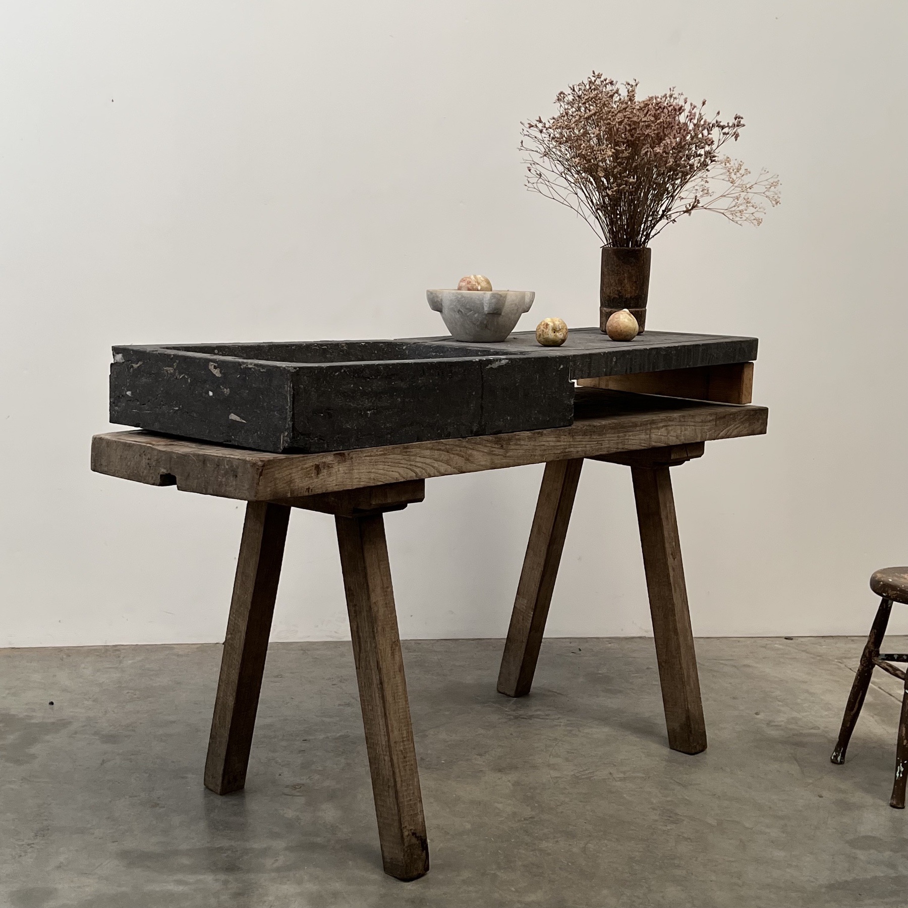 objet-vagabond-painted-bench0006