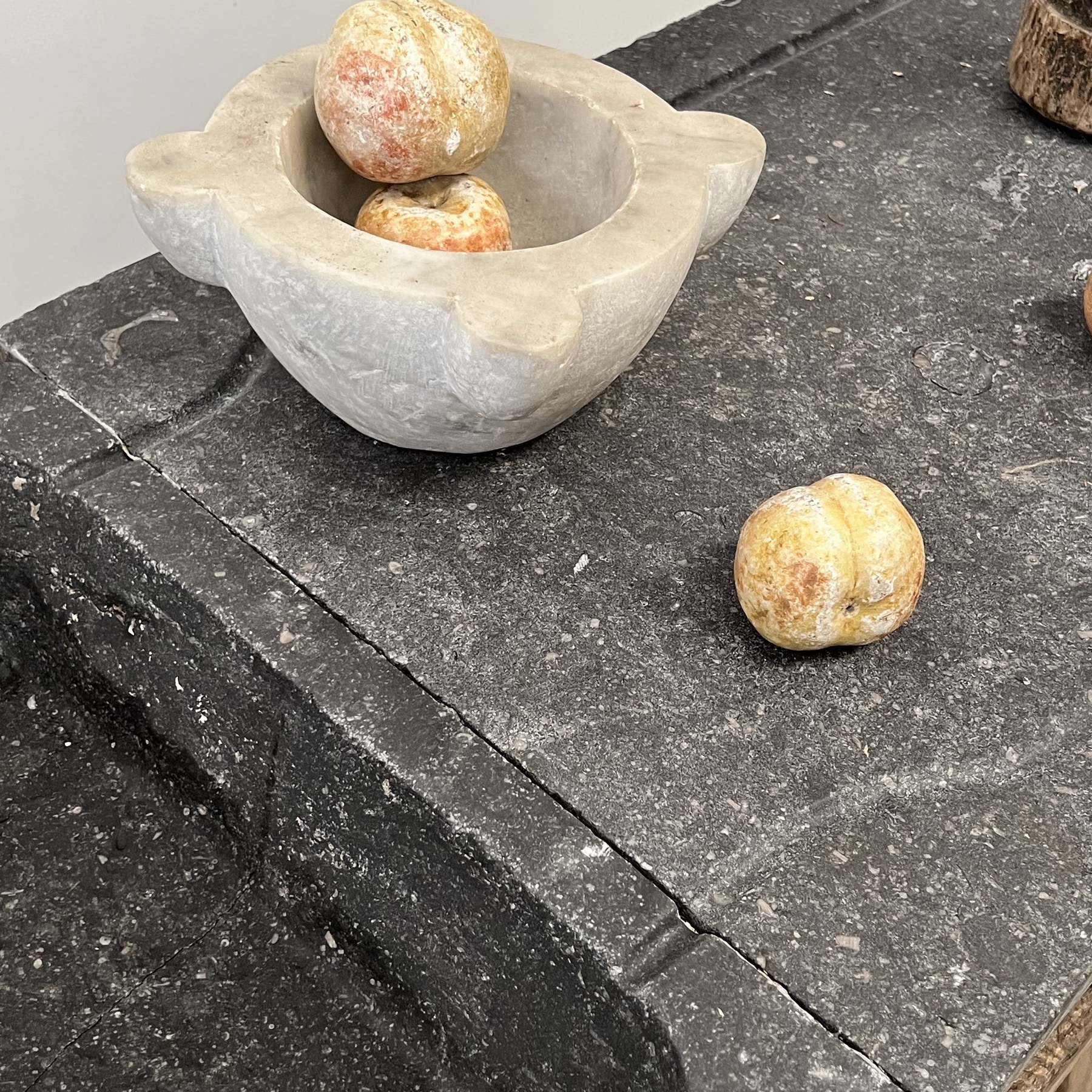 objet-vagabond-painted-bench0015