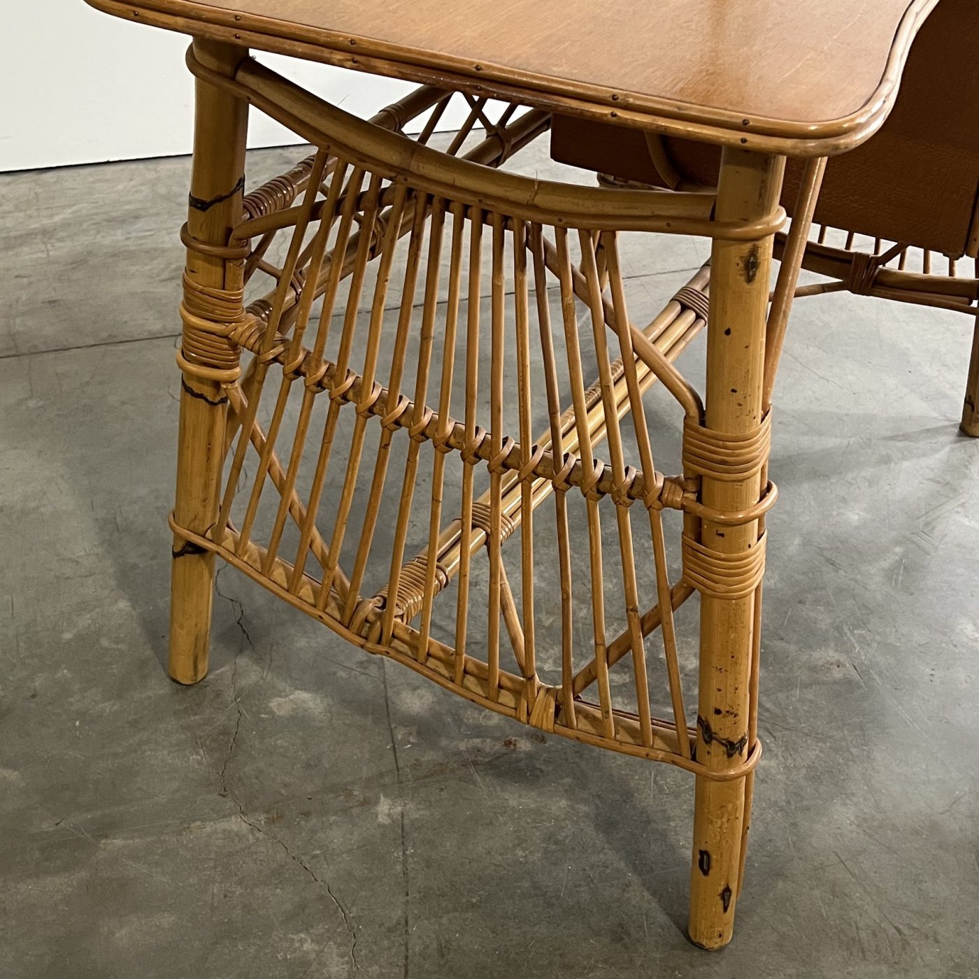 objet-vagabond-rattan-desk0005