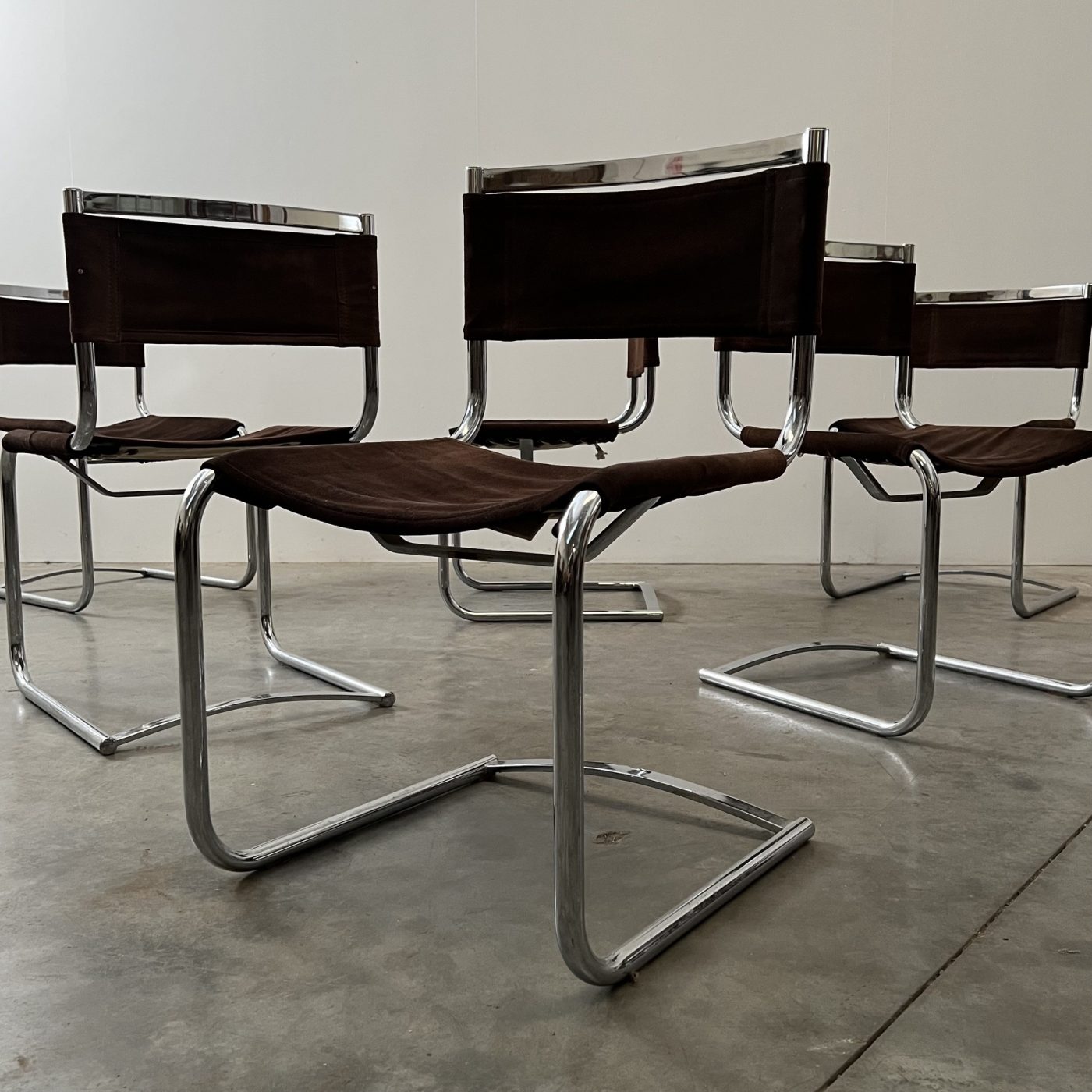 objet-vagabond-vintage-chairs0005