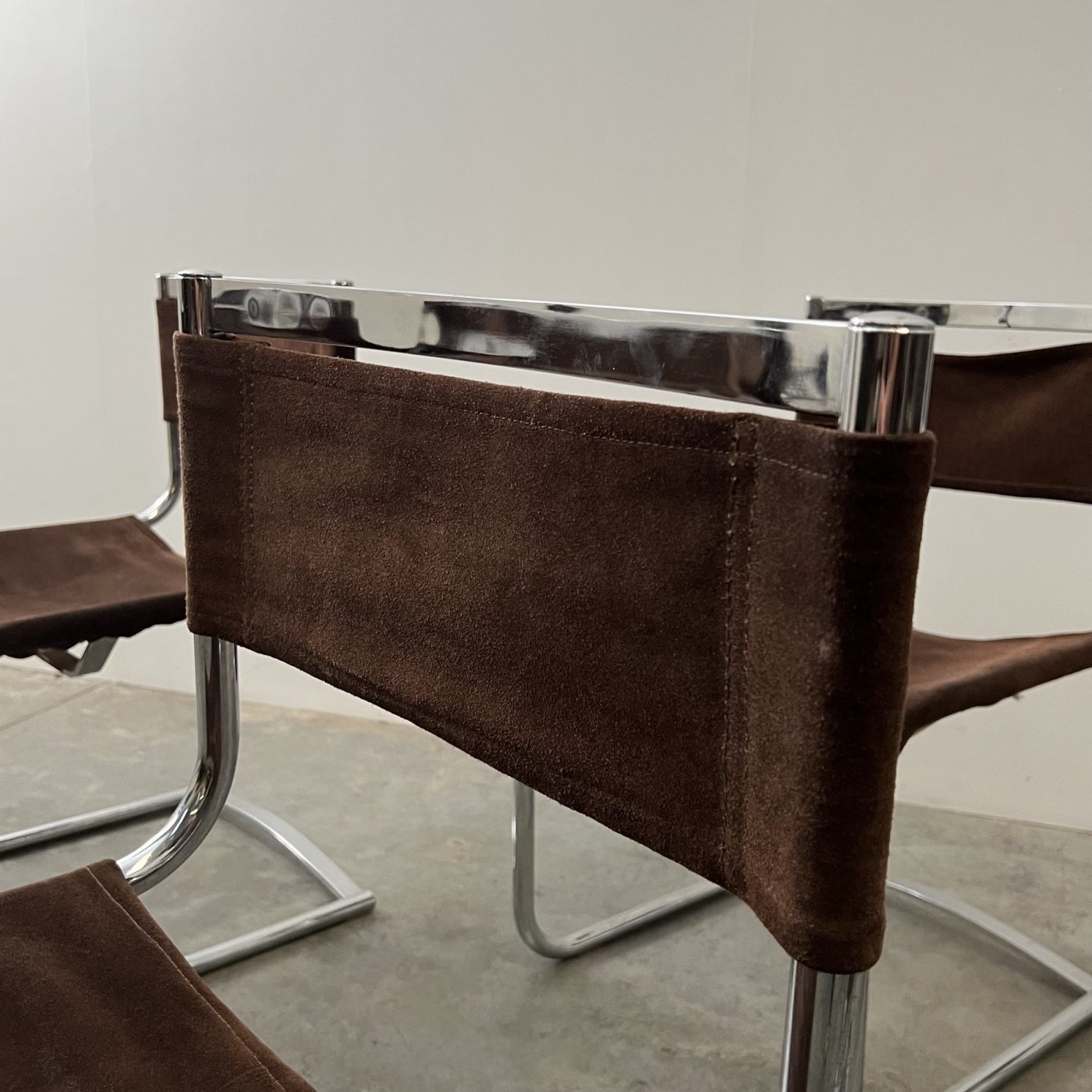 objet-vagabond-vintage-chairs0009