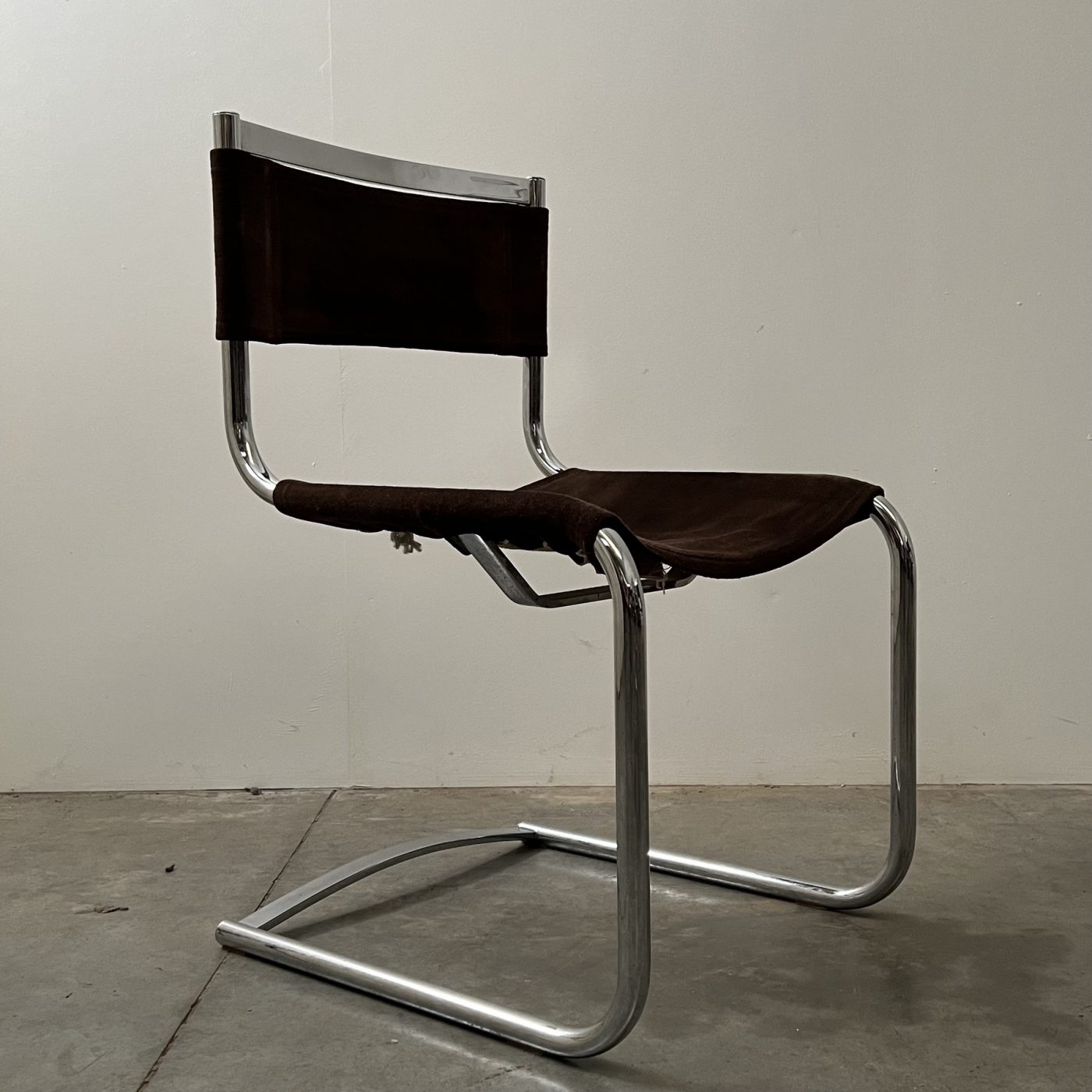 objet-vagabond-vintage-chairs0010