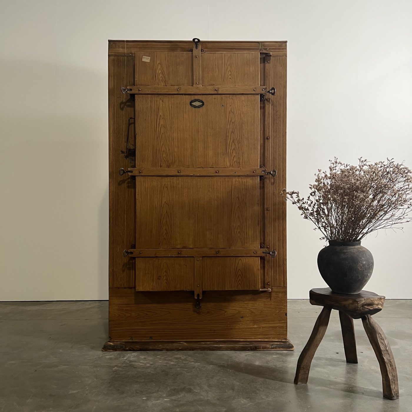 objet-vagabond-metal-cupboard0009