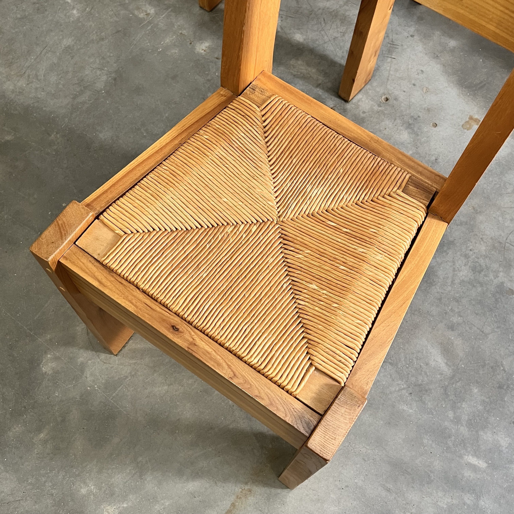 objet-vagabond-brutalist-chairs0001