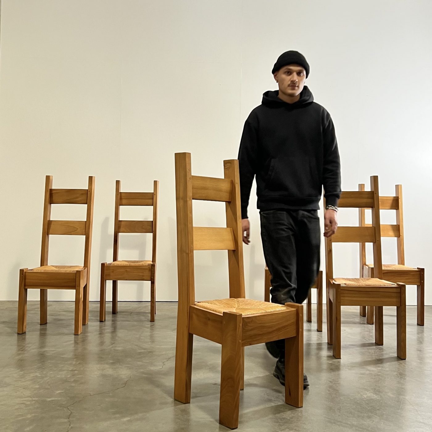 objet-vagabond-brutalist-chairs0006