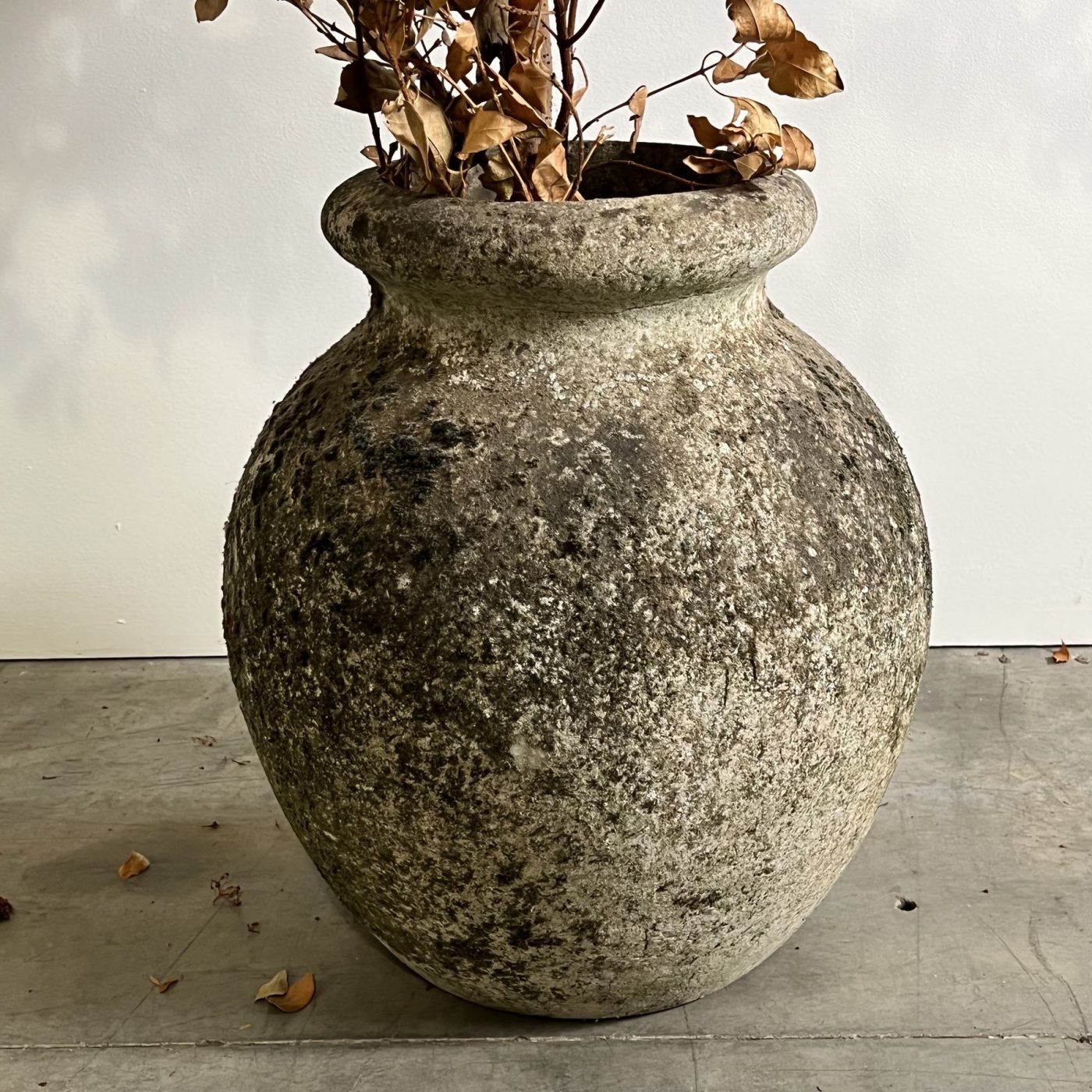 objet-vagabond-concrete-planters0003