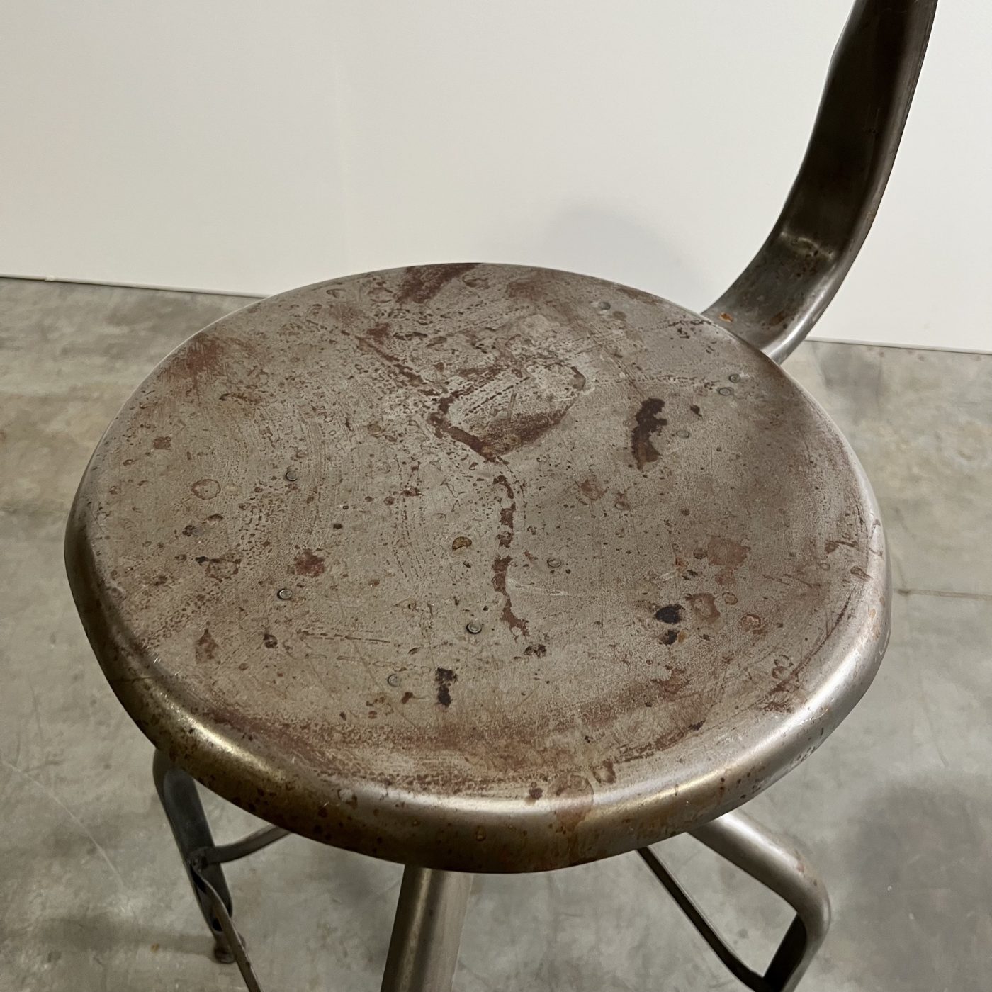 objet-vagabond-nicole-chairs0001
