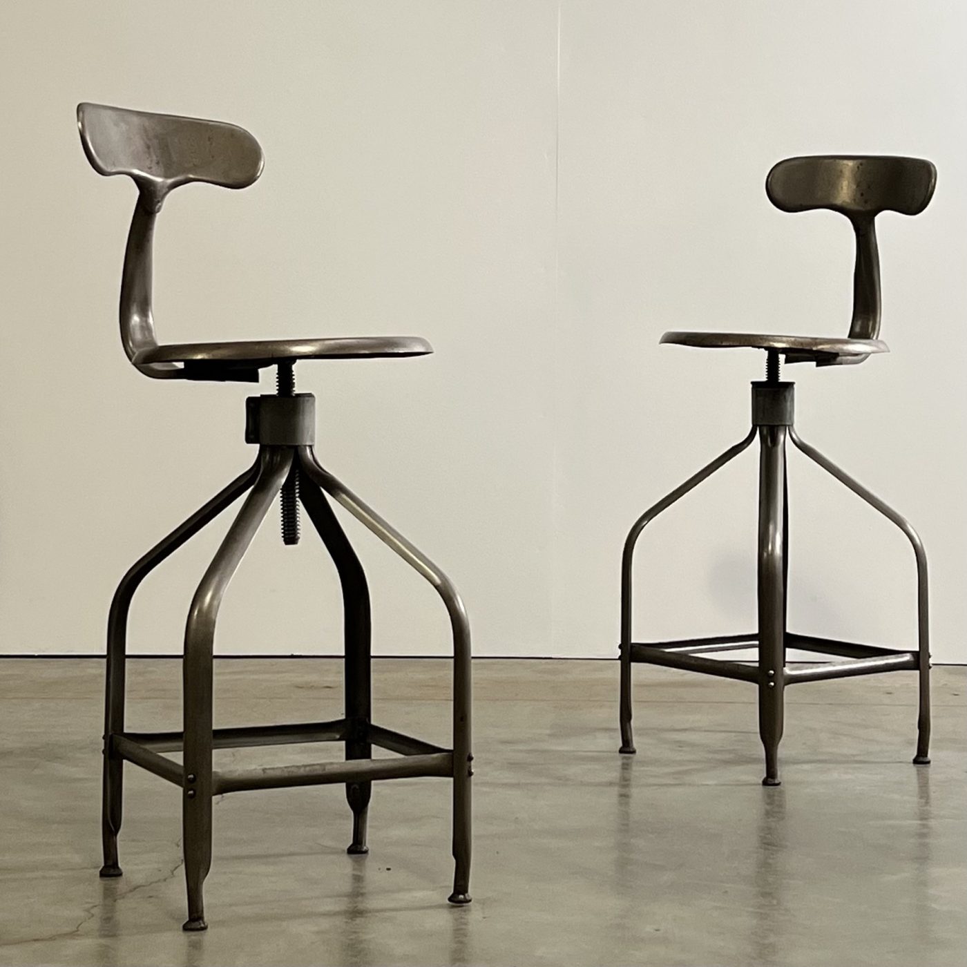 objet-vagabond-nicole-chairs0007