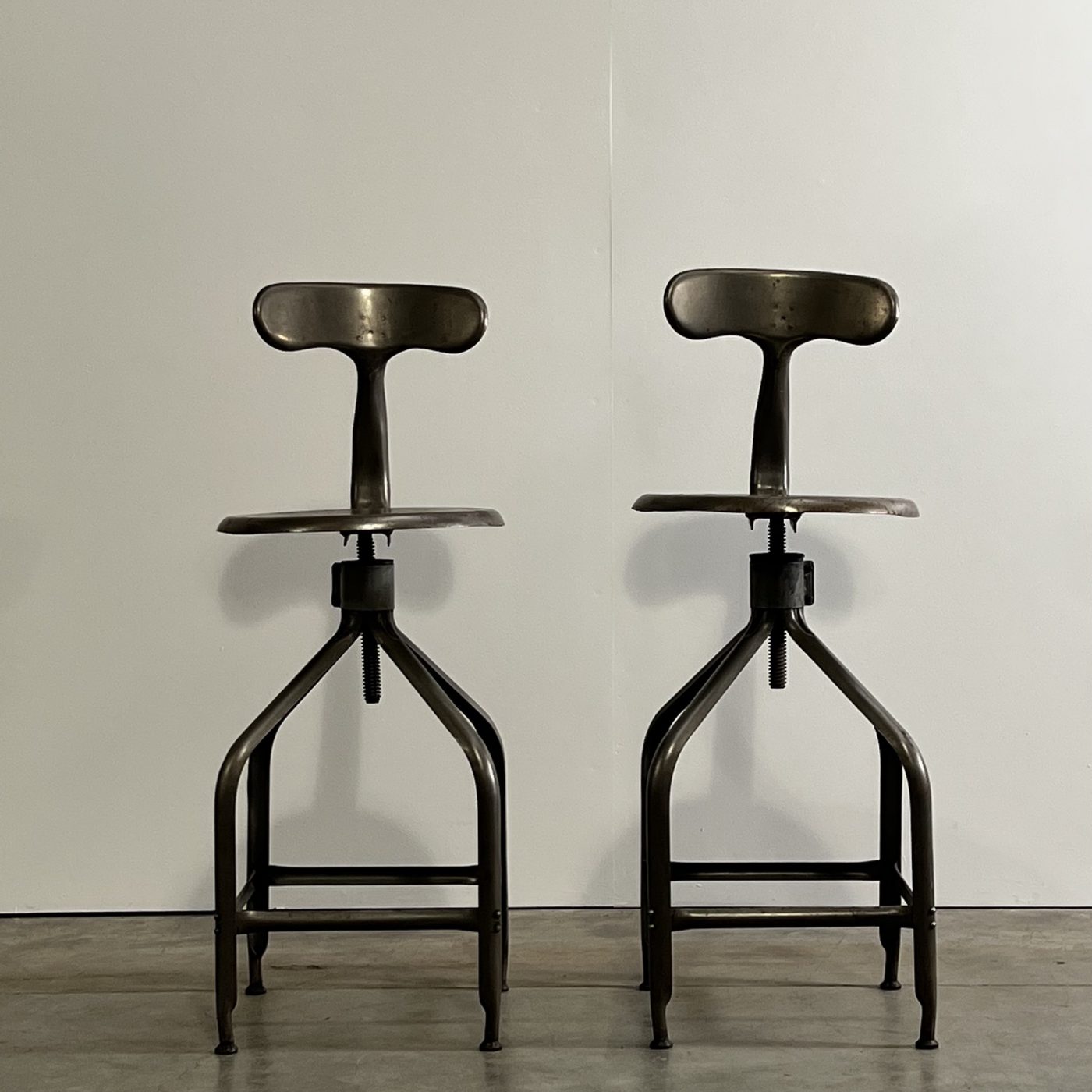 objet-vagabond-nicole-chairs0008