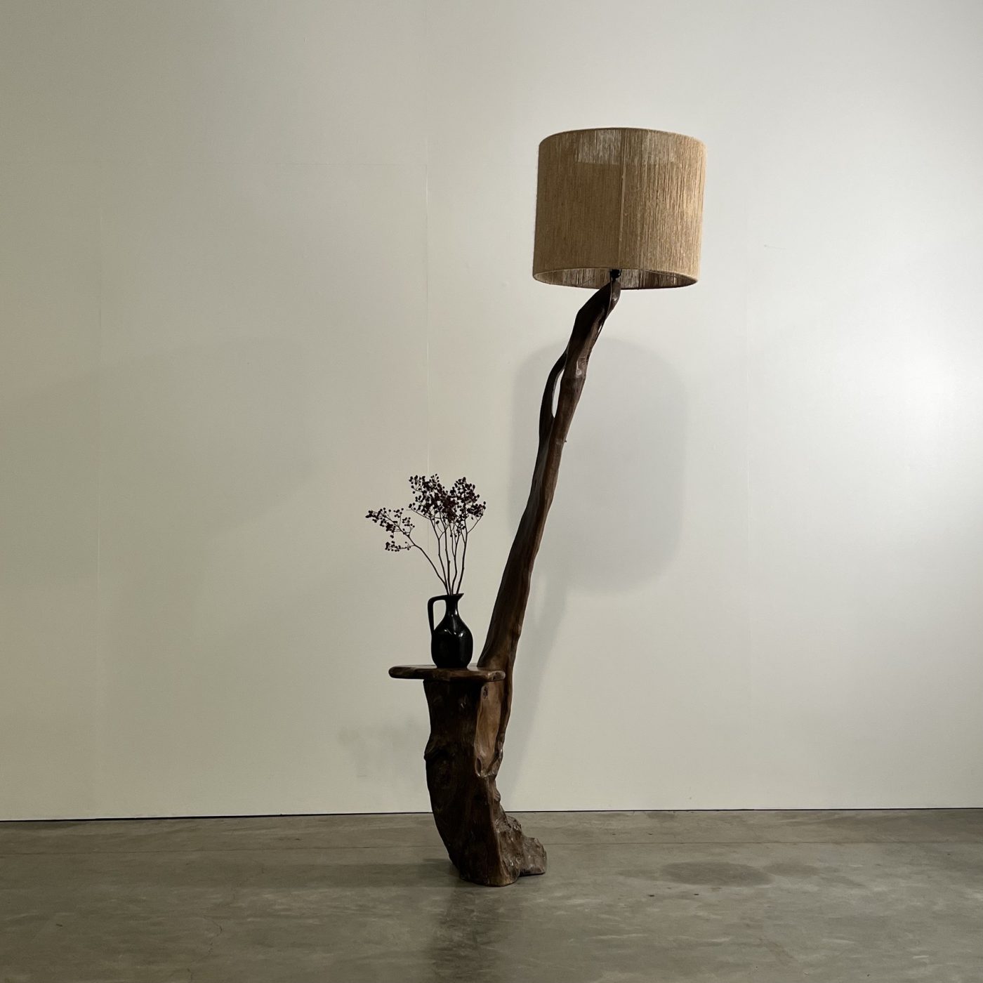 objet-vagabond-olive-floorlamp0004