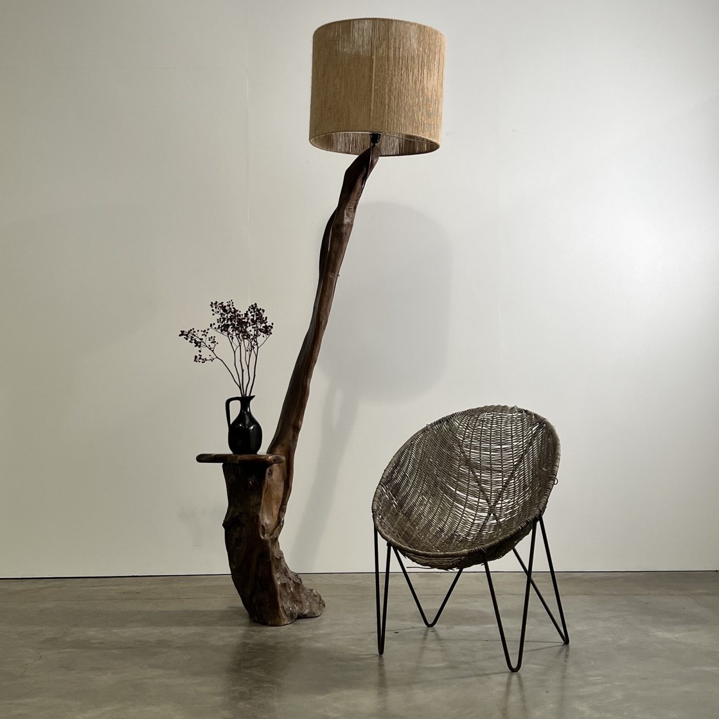 objet-vagabond-olive-floorlamp0005