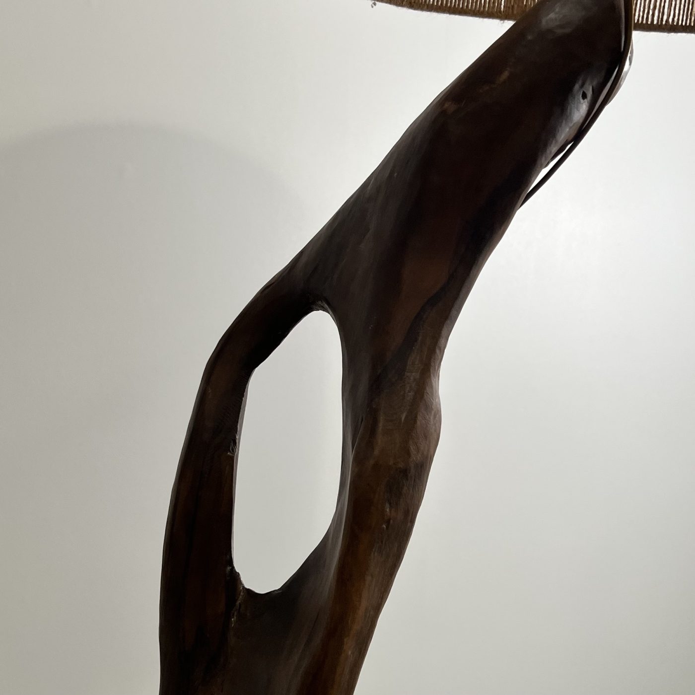 objet-vagabond-olive-floorlamp0006