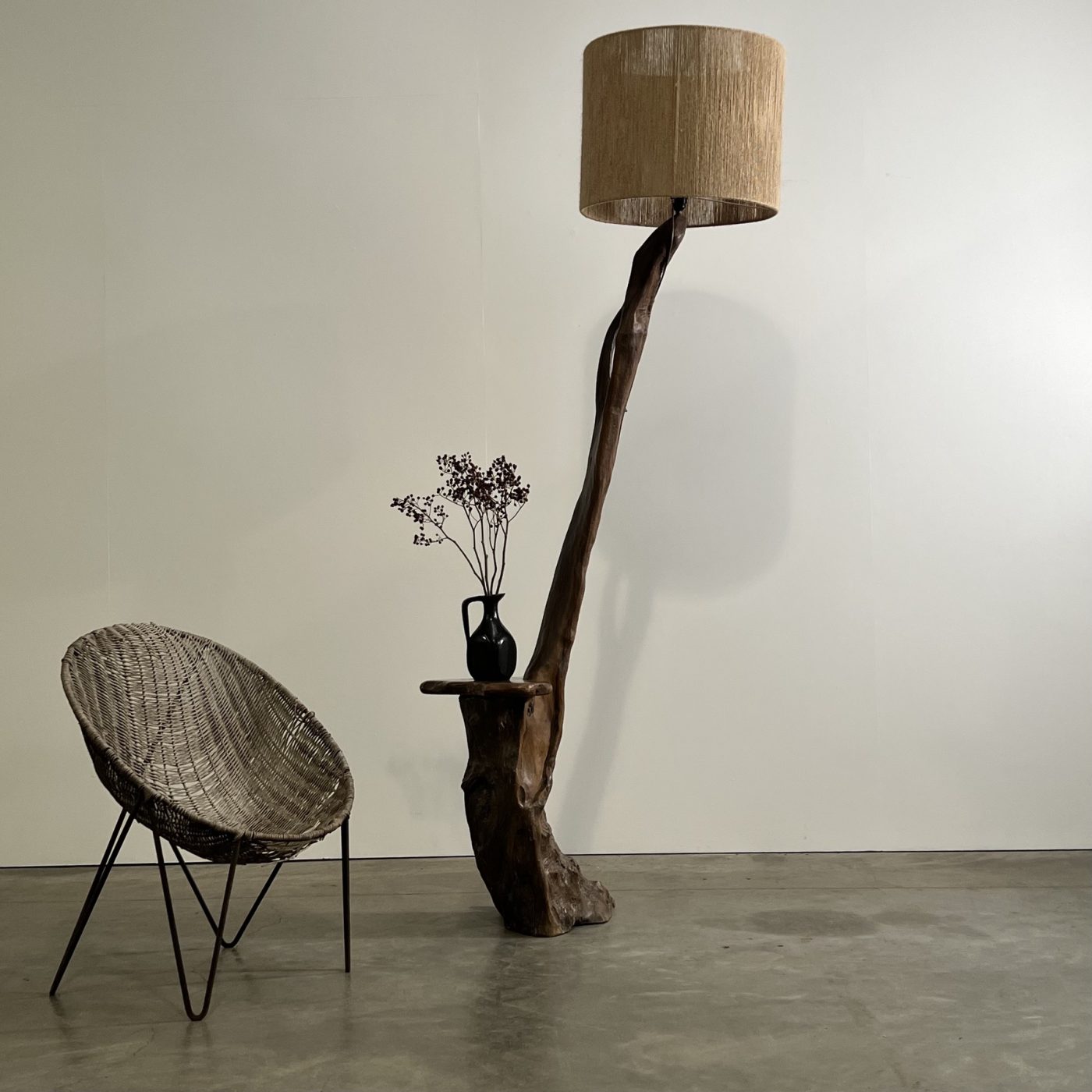 objet-vagabond-olive-floorlamp0007