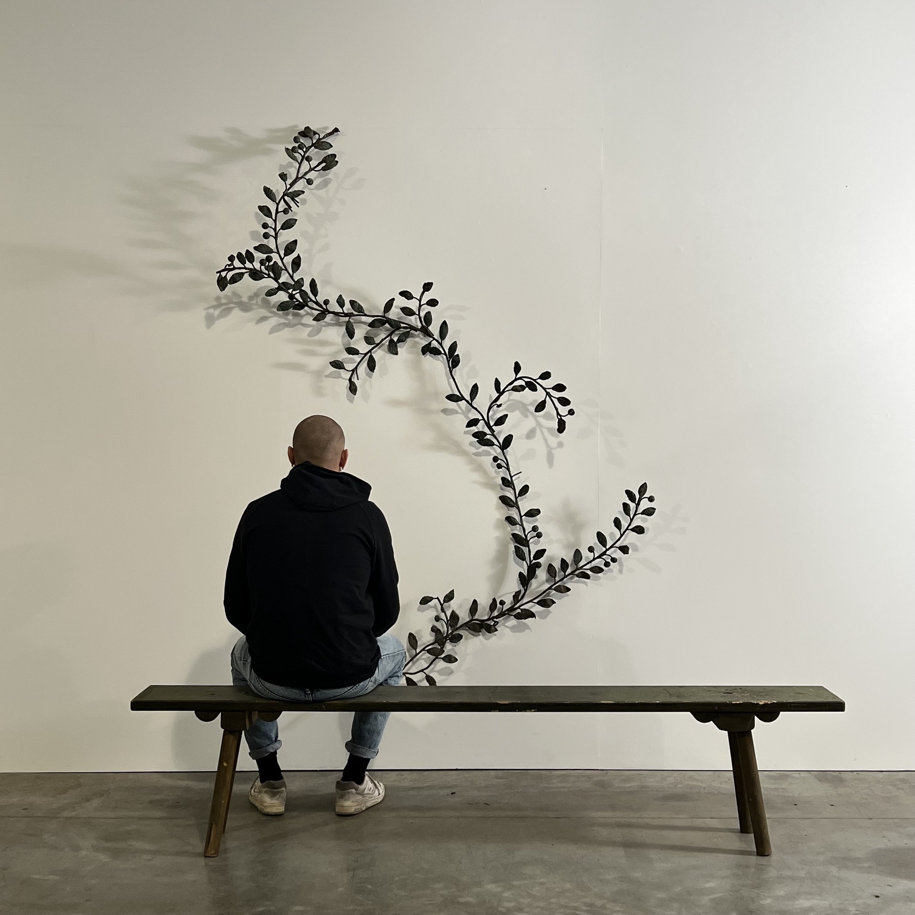 objet-vagabond-painted-bench0002