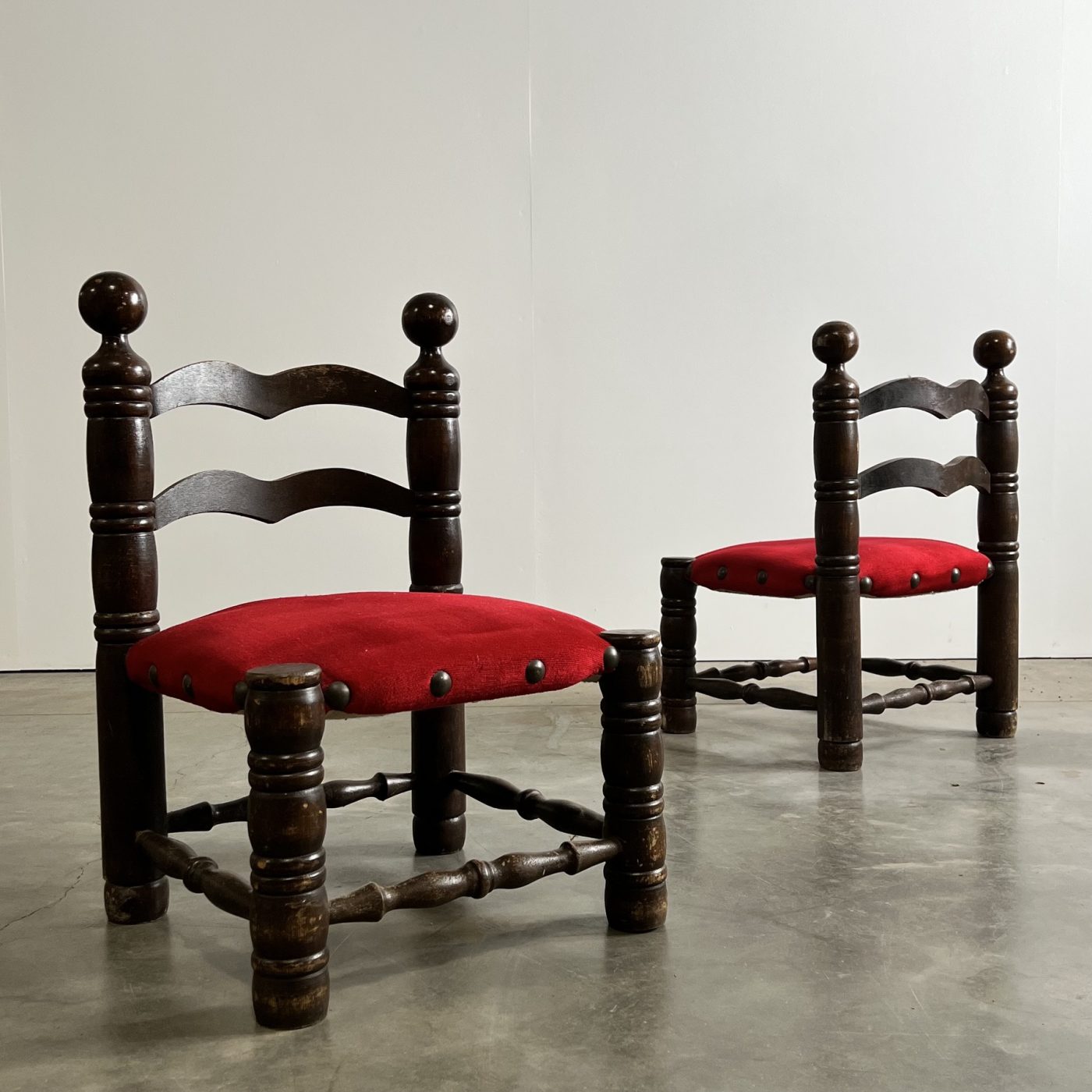 objet-vagabond-primitive-chairs0002