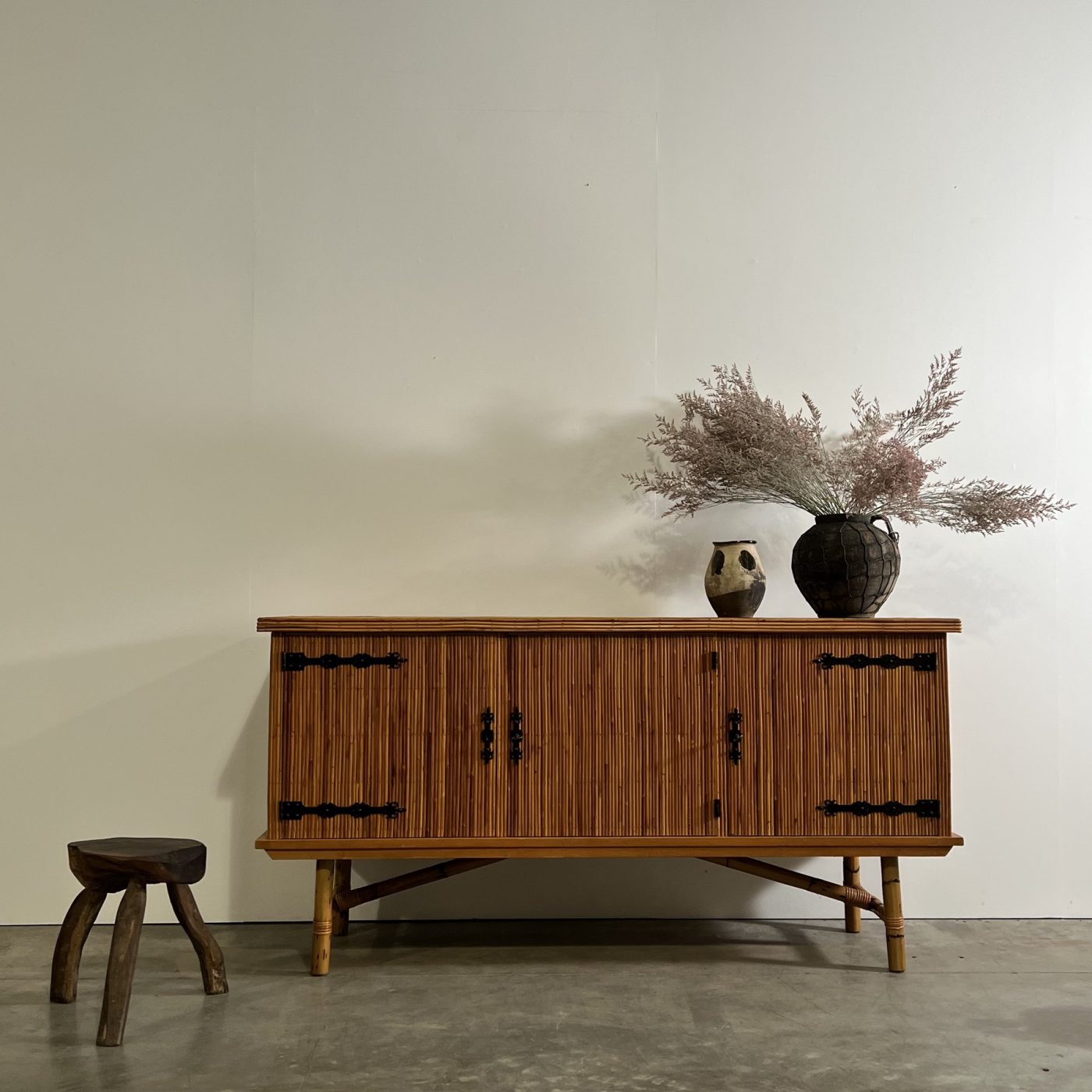 objet-vagabond-rattan-sideboard0001