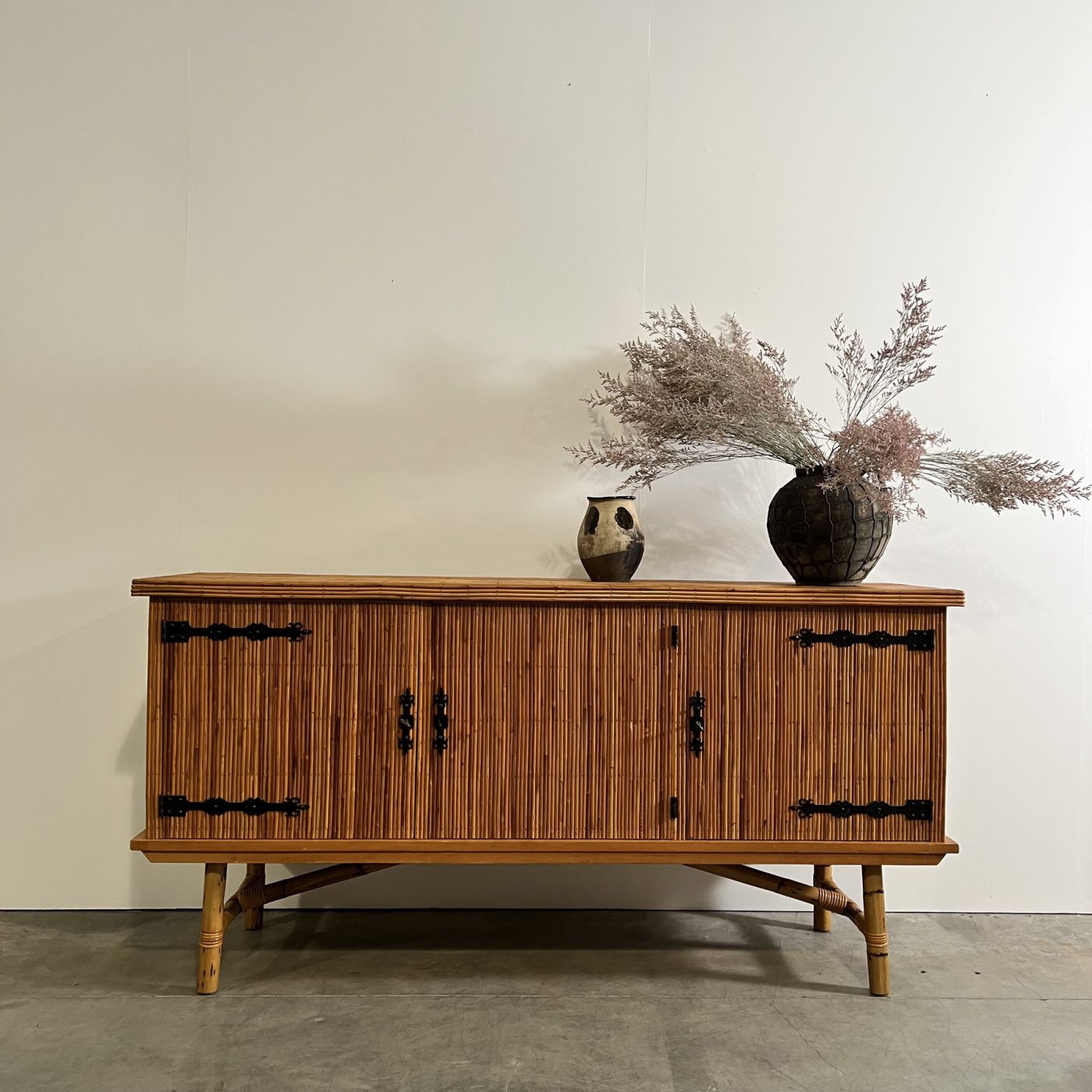 objet-vagabond-rattan-sideboard0009