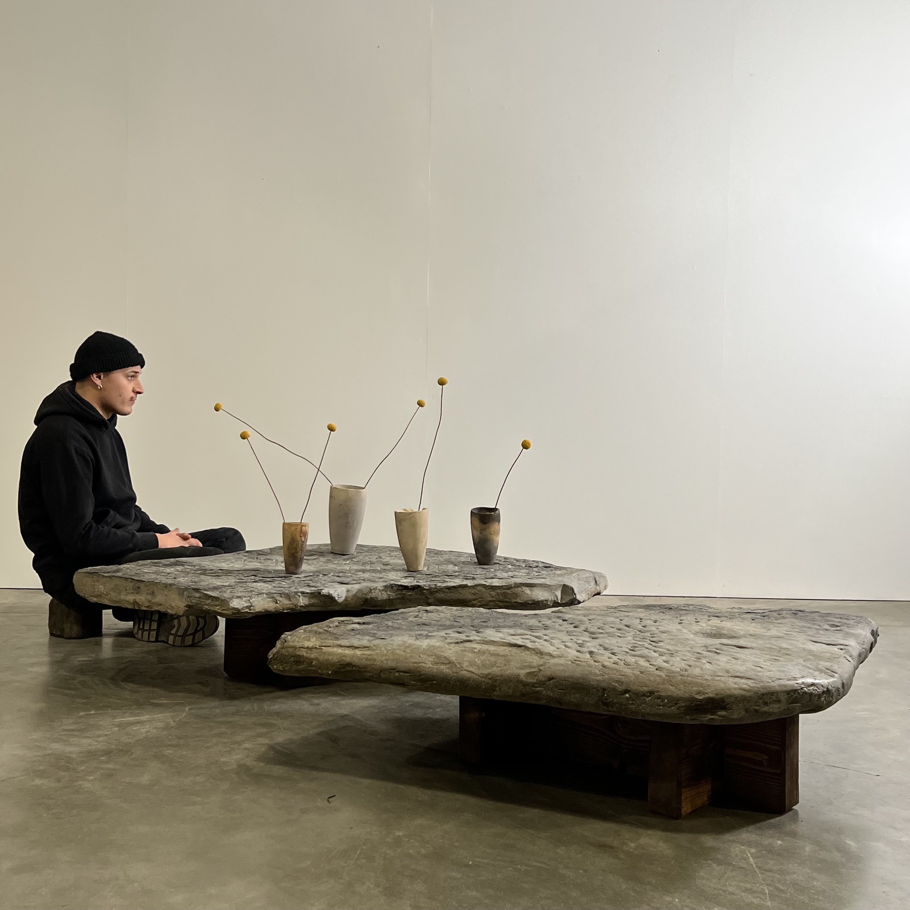 objet-vagabond-stone-coffeetable0010
