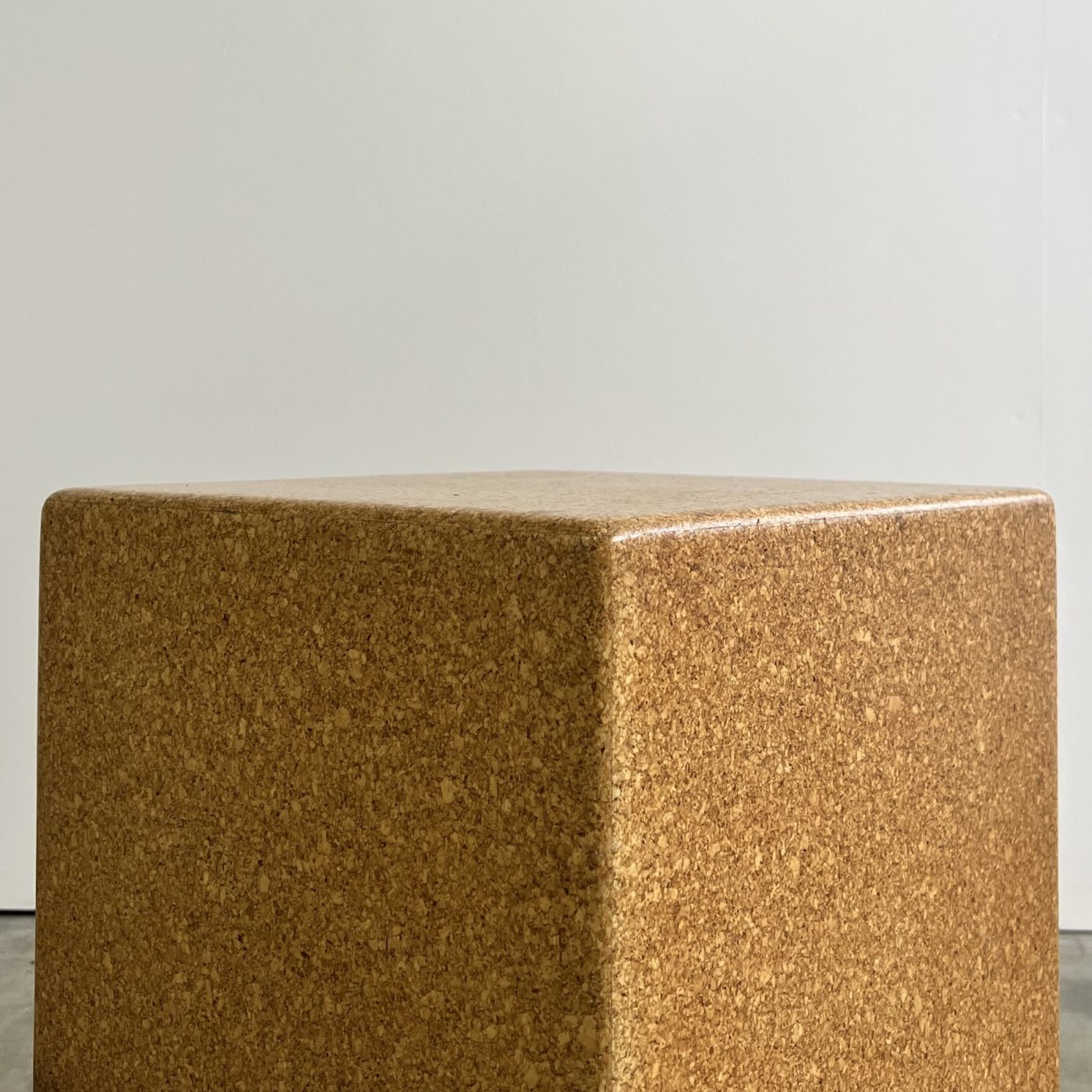 objet-vagabond-cork-stools0003