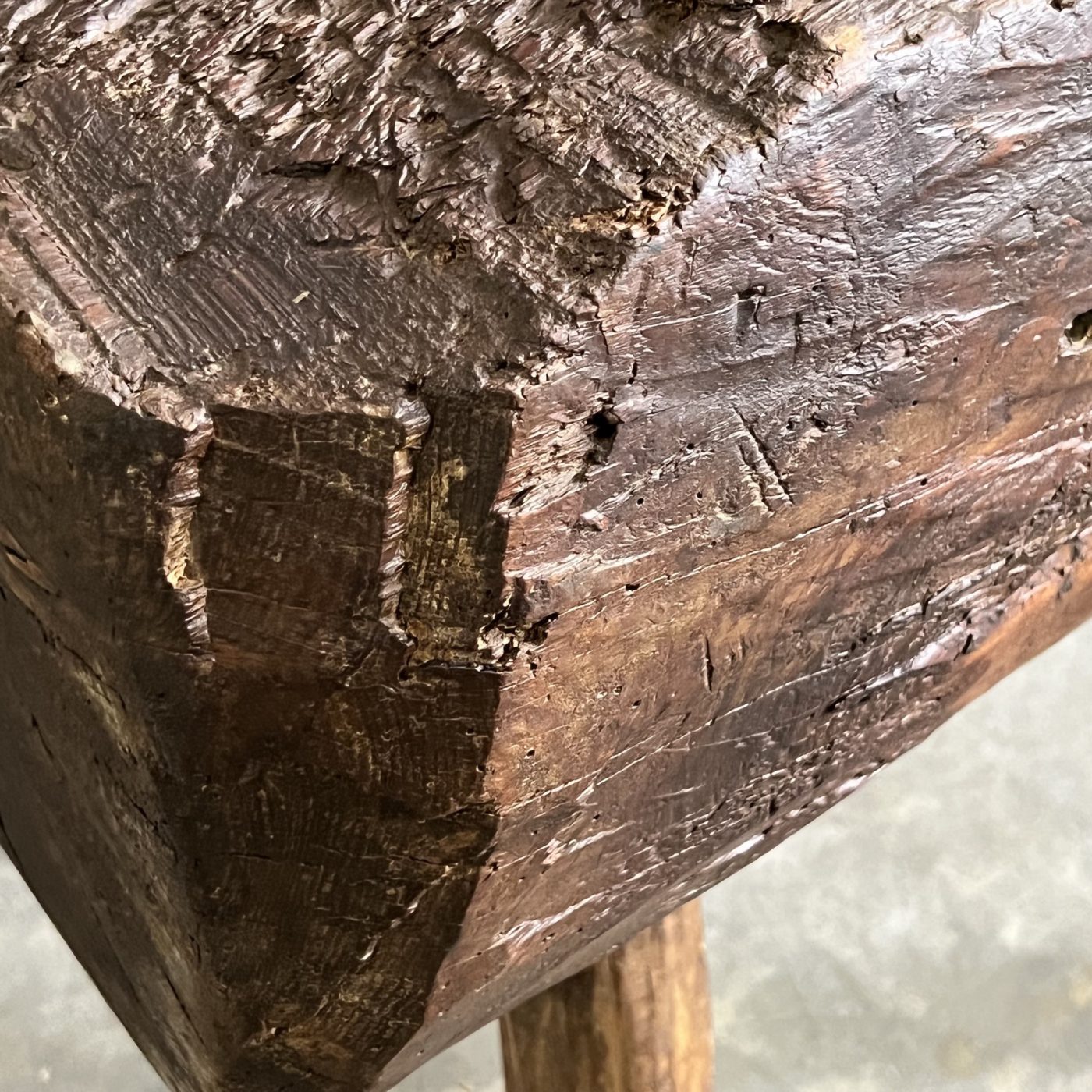 objet-vagabond-primitive-bench0007
