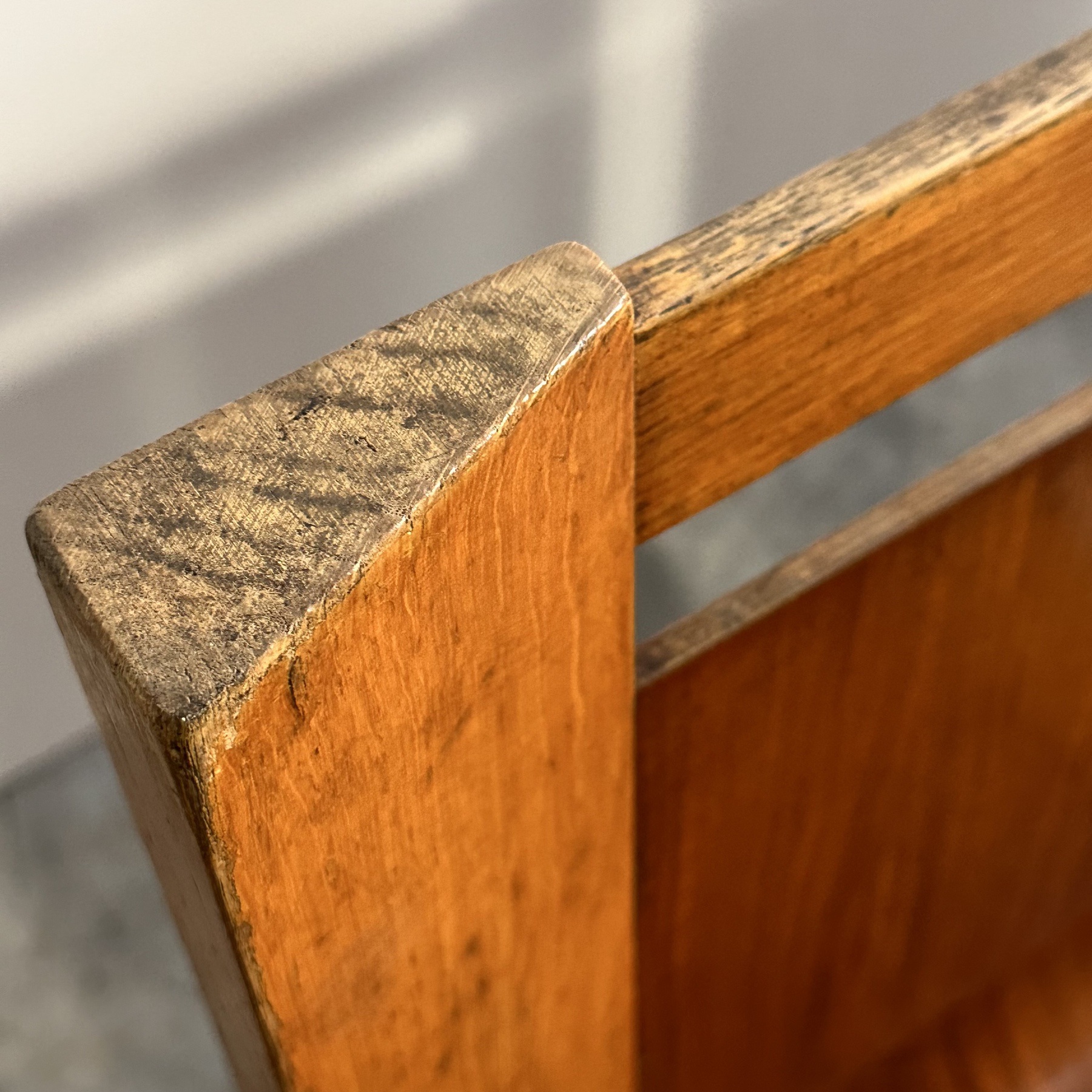 objet-vagabond-brutalist-chairs0004