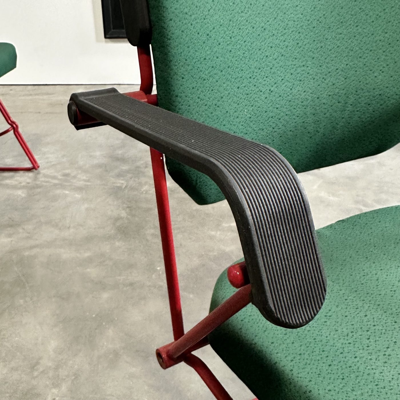objet-vagabond-design-armchairs0002