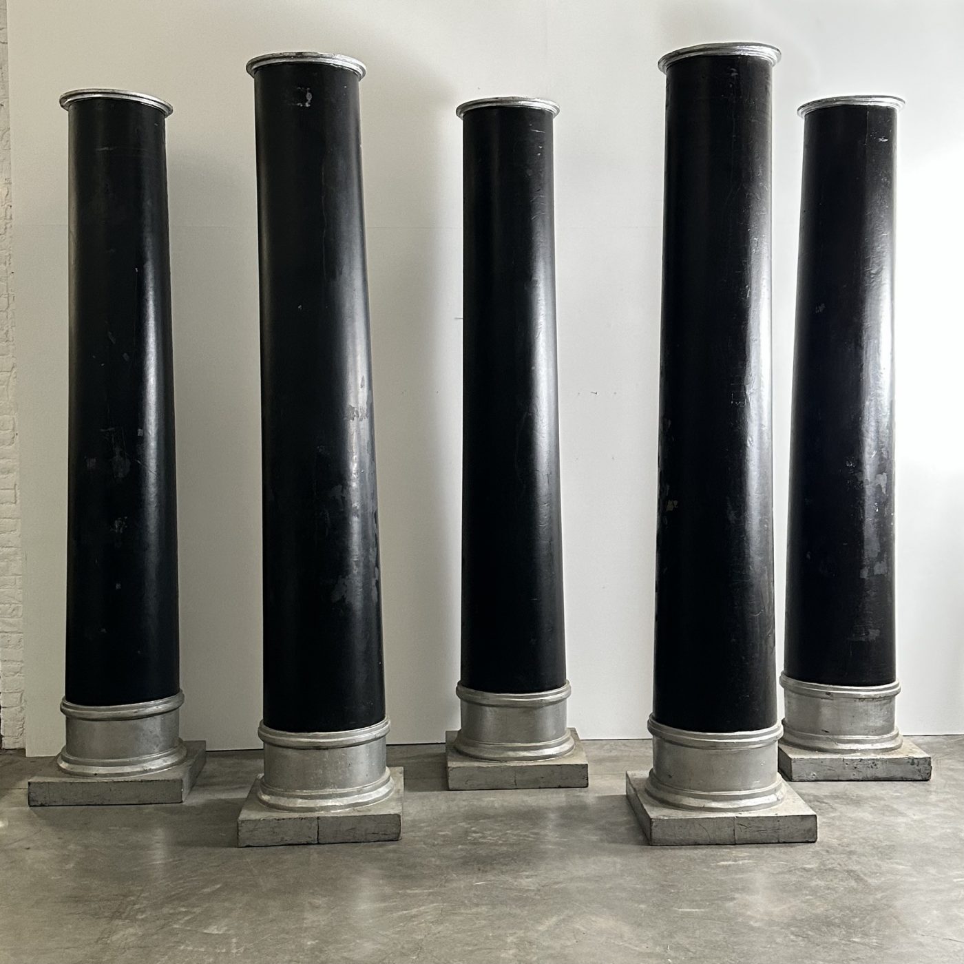 objet-vagabond-fiberglass-columns0002