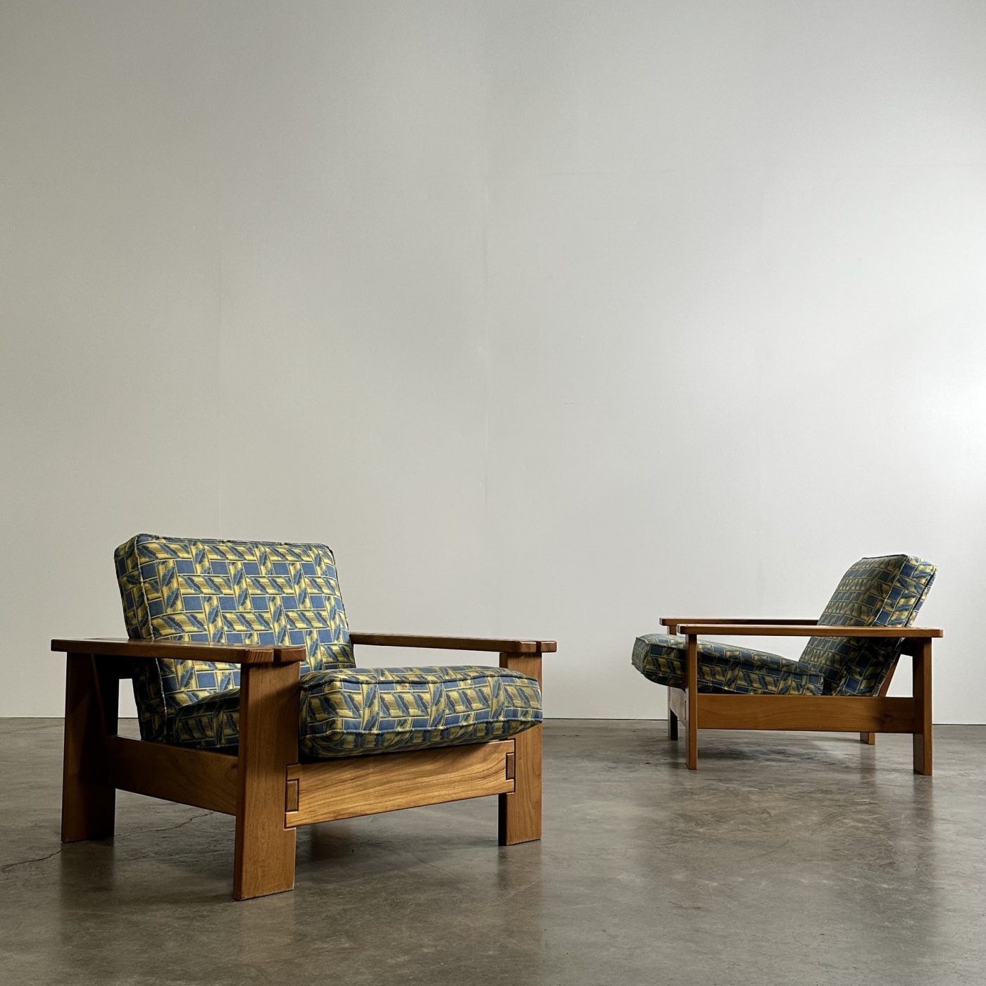 objet-vagabond-maisonregain-armchairs0003