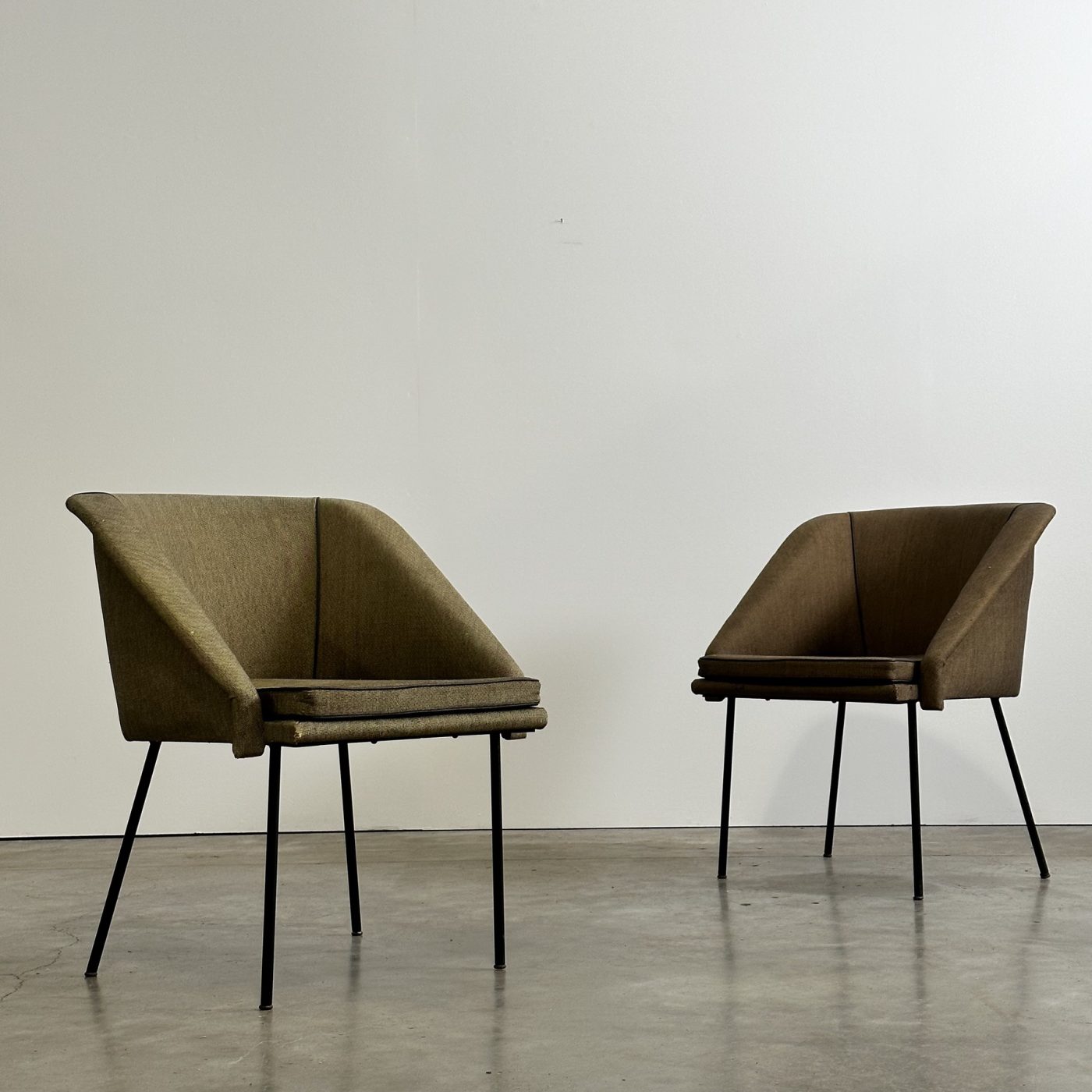 objet-vagabond-midcentury-armchairs0004