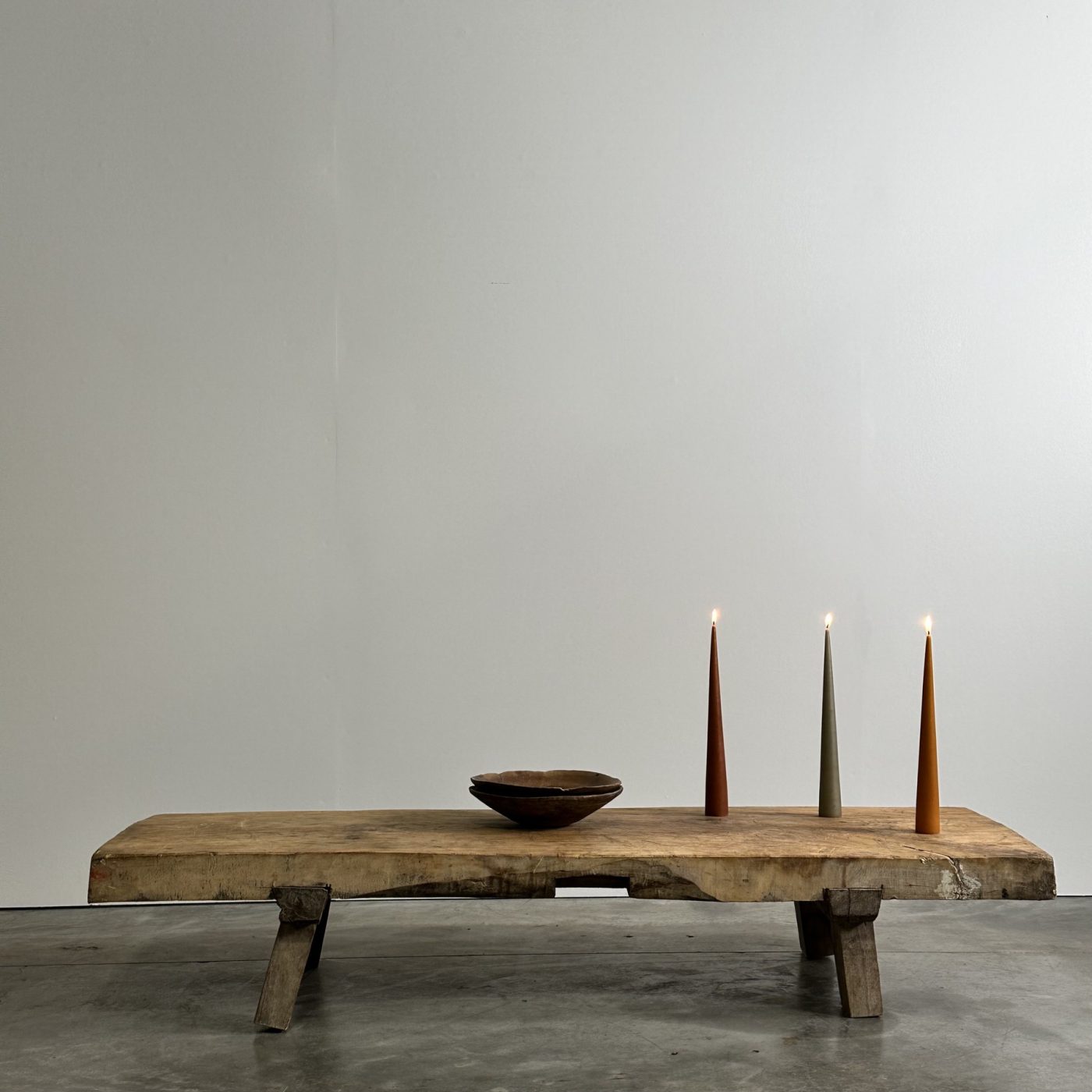 objet-vagabond-primitive-lowtable0005