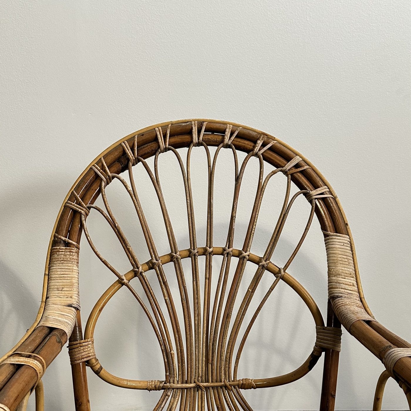 objet-vagabond-rattan-armchairs0004