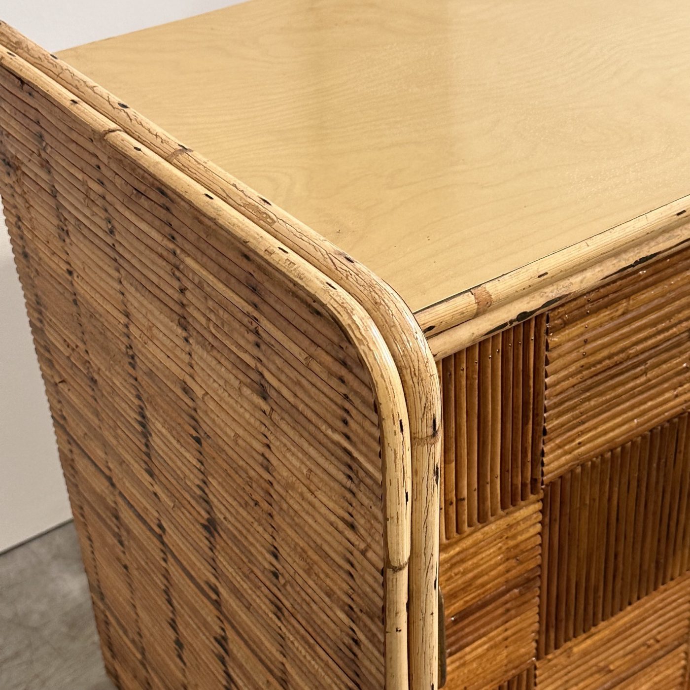 objet-vagabond-rattan-sideboard0003