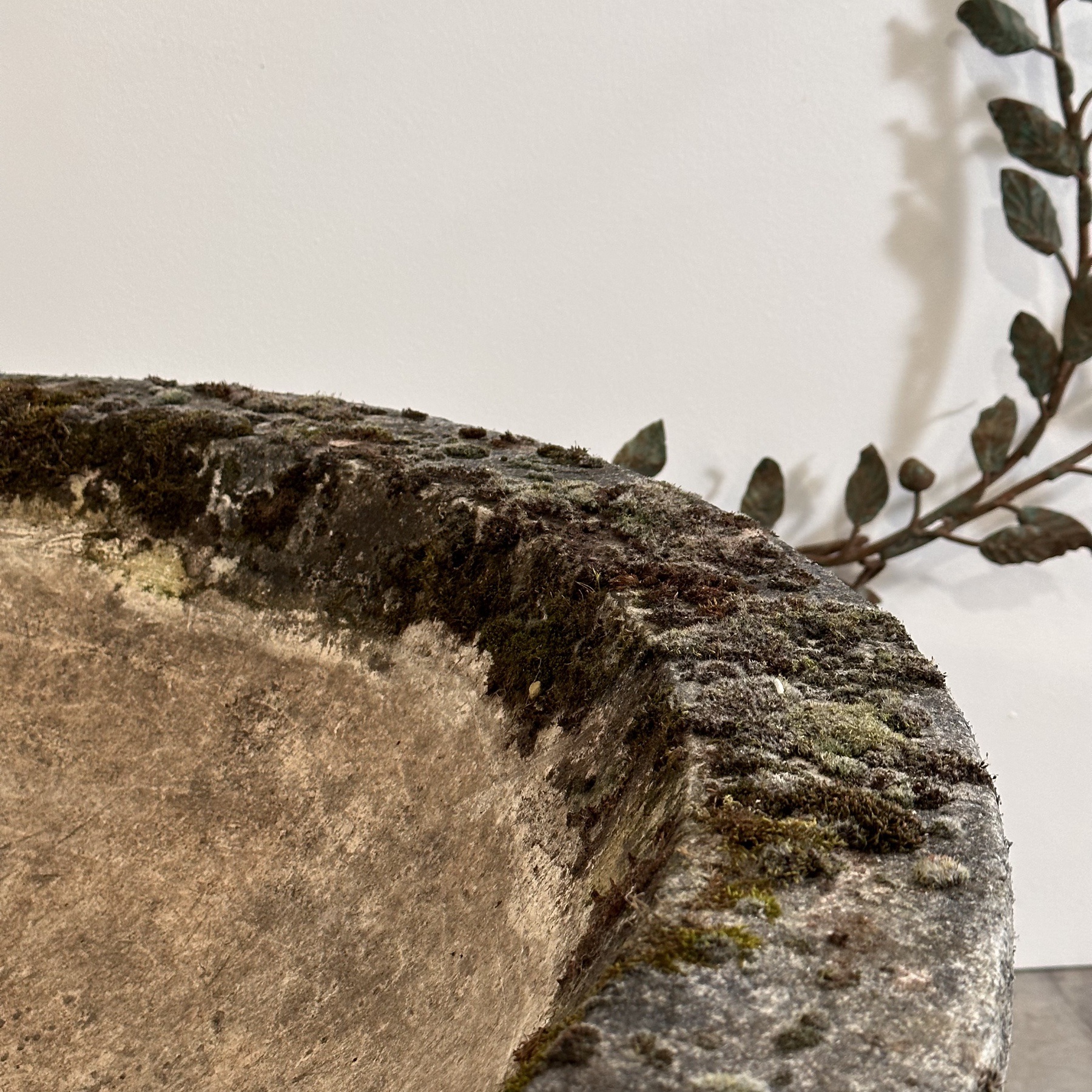 objet-vagabond-concrete-planter0001