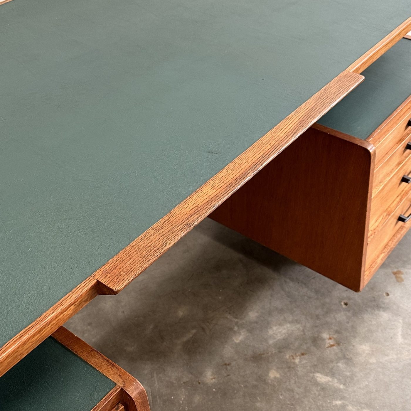 objet-vagabond-midcentury-desk0008