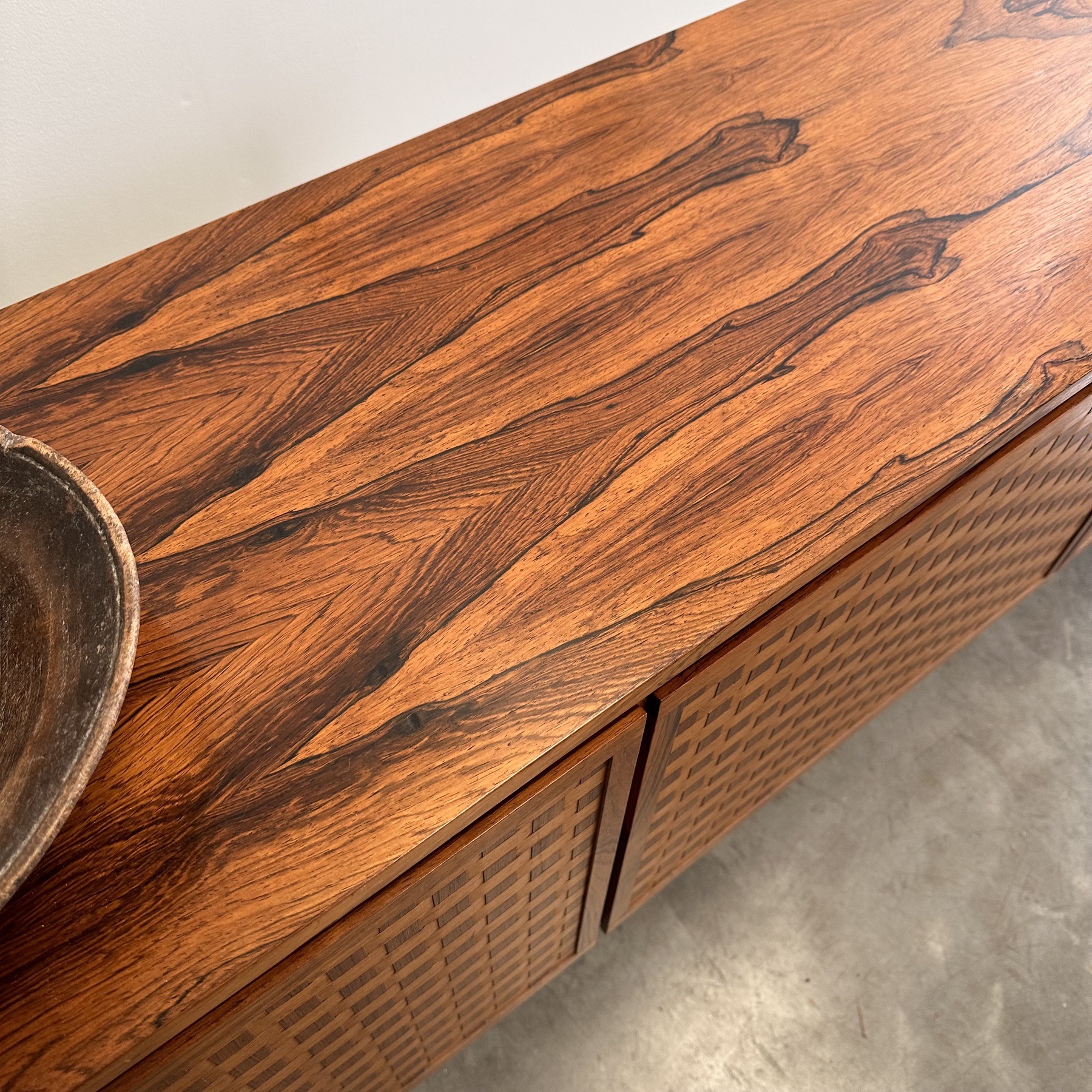 objet-vagabond-midcentury-sideboard0008