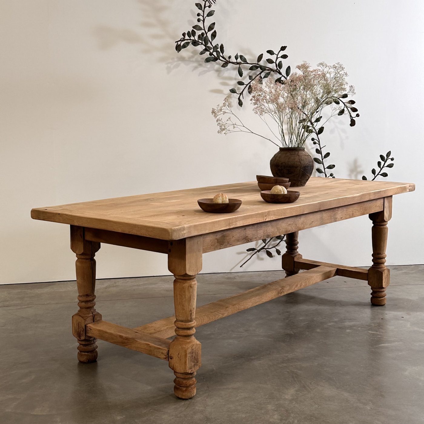 objet-vagabond-oak-table0002