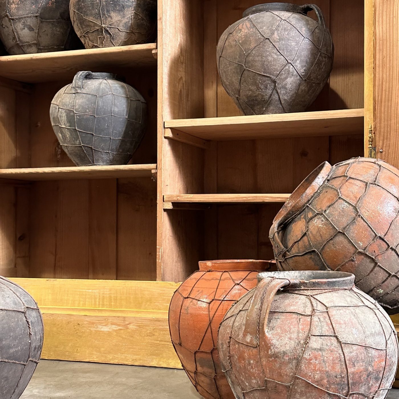 objet-vagabond-terracotta-pots0003