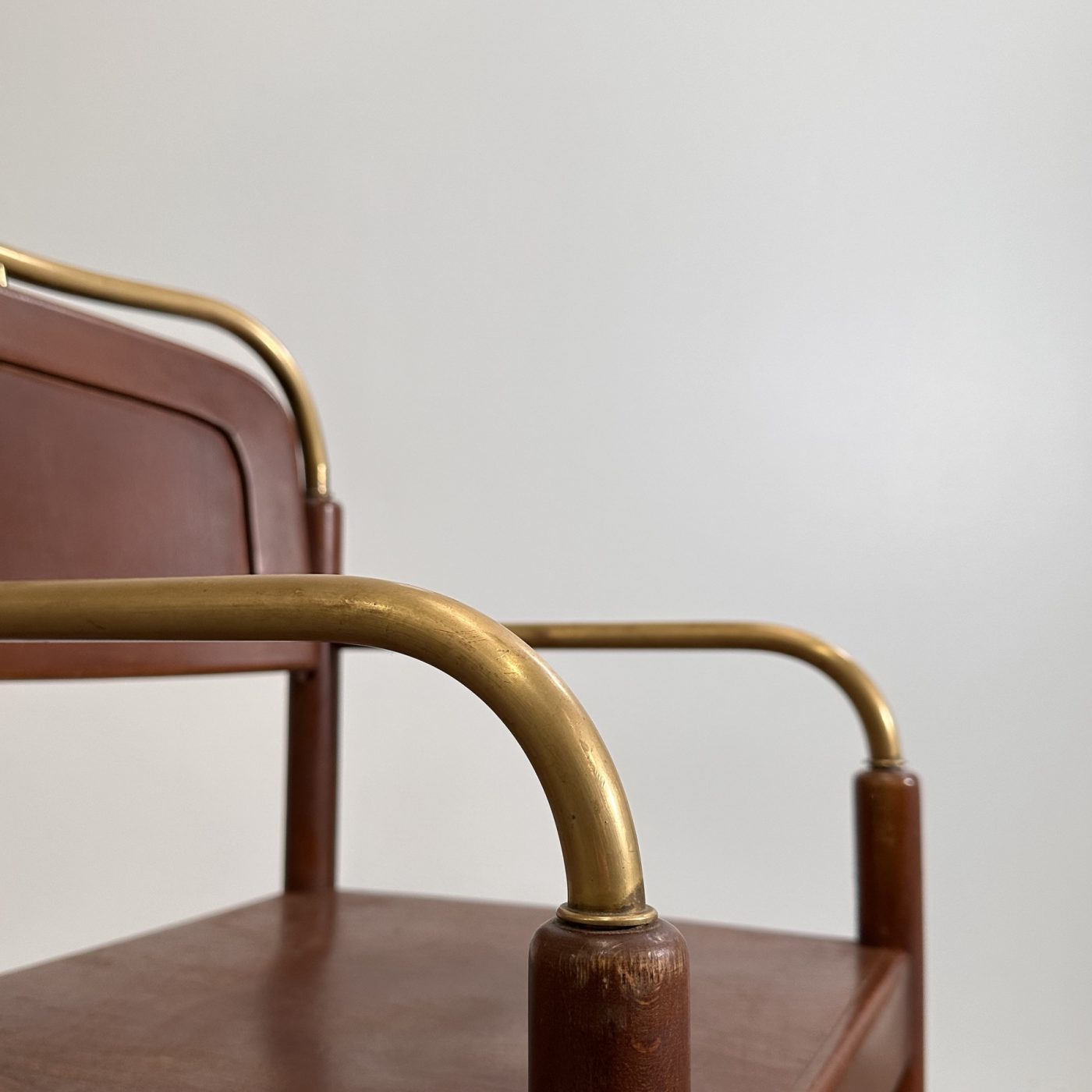 objet-vagabond-bistrot-armchairs0003
