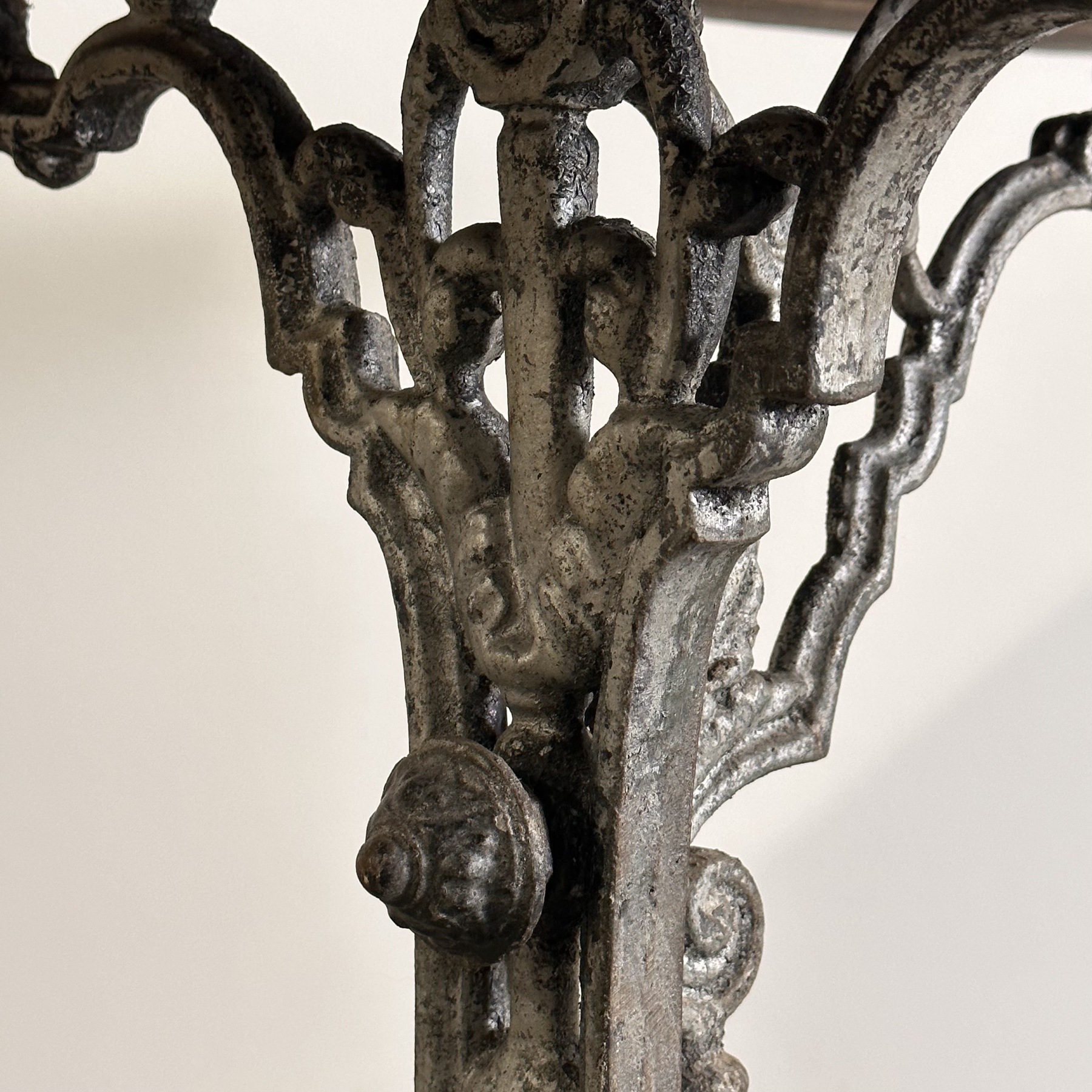 objet-vagabond-bistrot-chairs0000