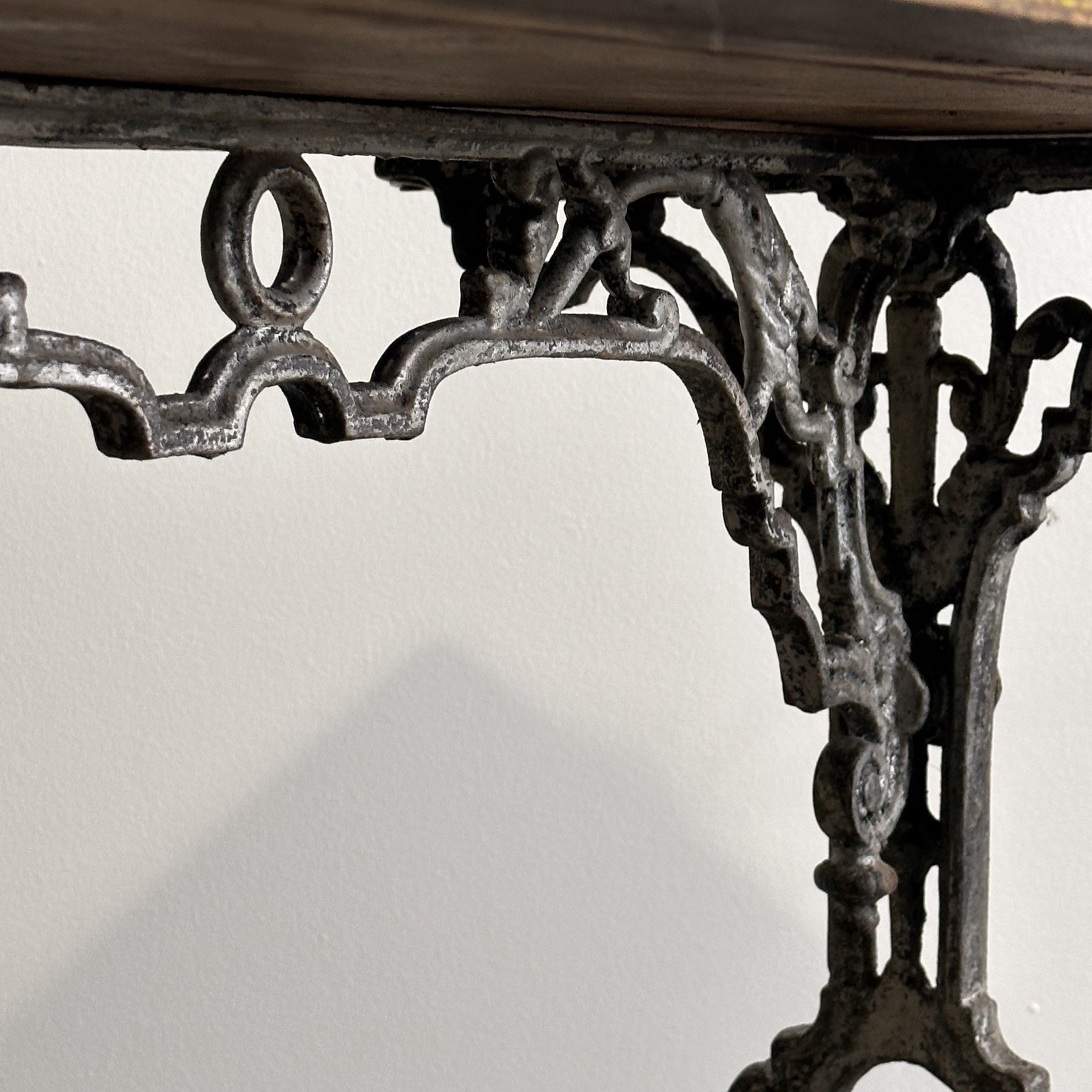 objet-vagabond-bistrot-chairs0001