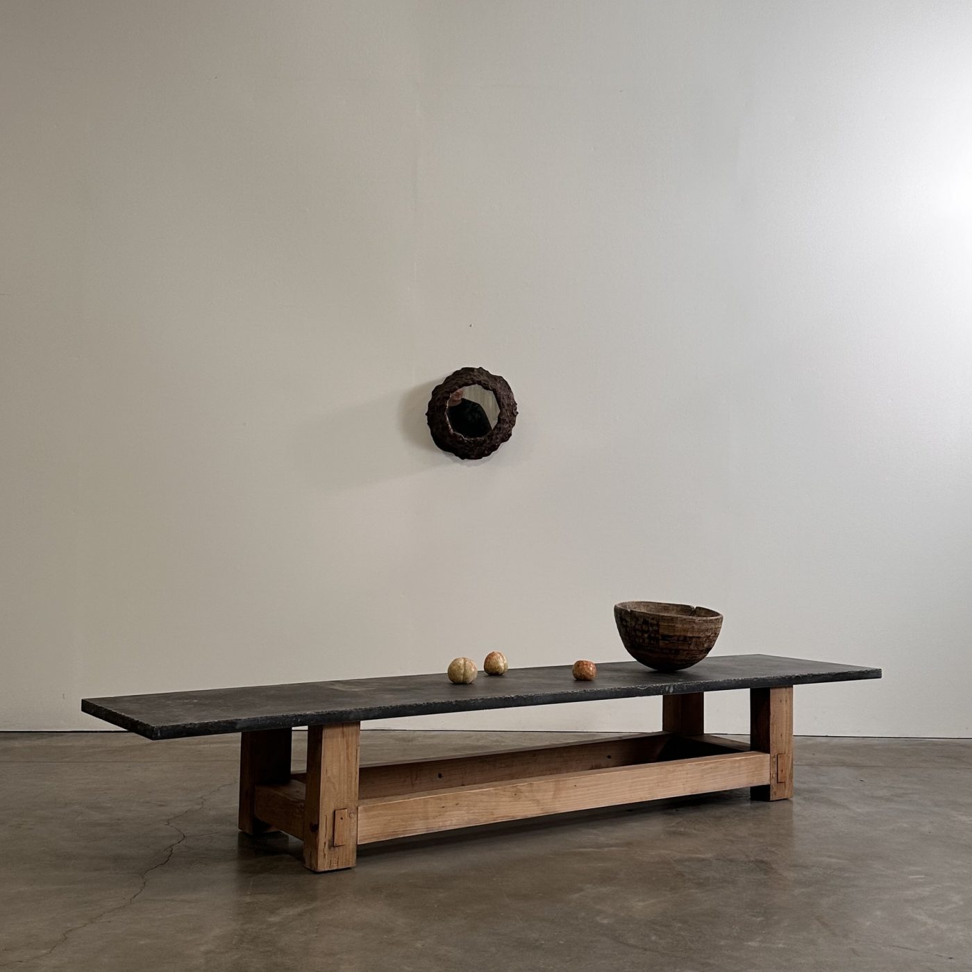 objet-vagabond-stone-coffeetable0001