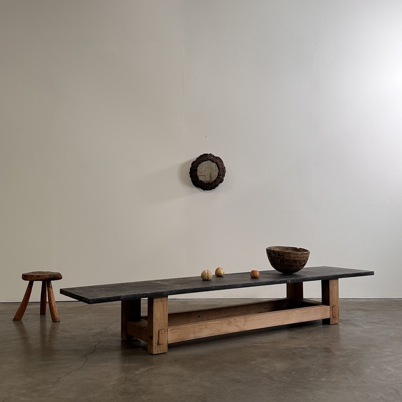 objet-vagabond-stone-coffeetable0002