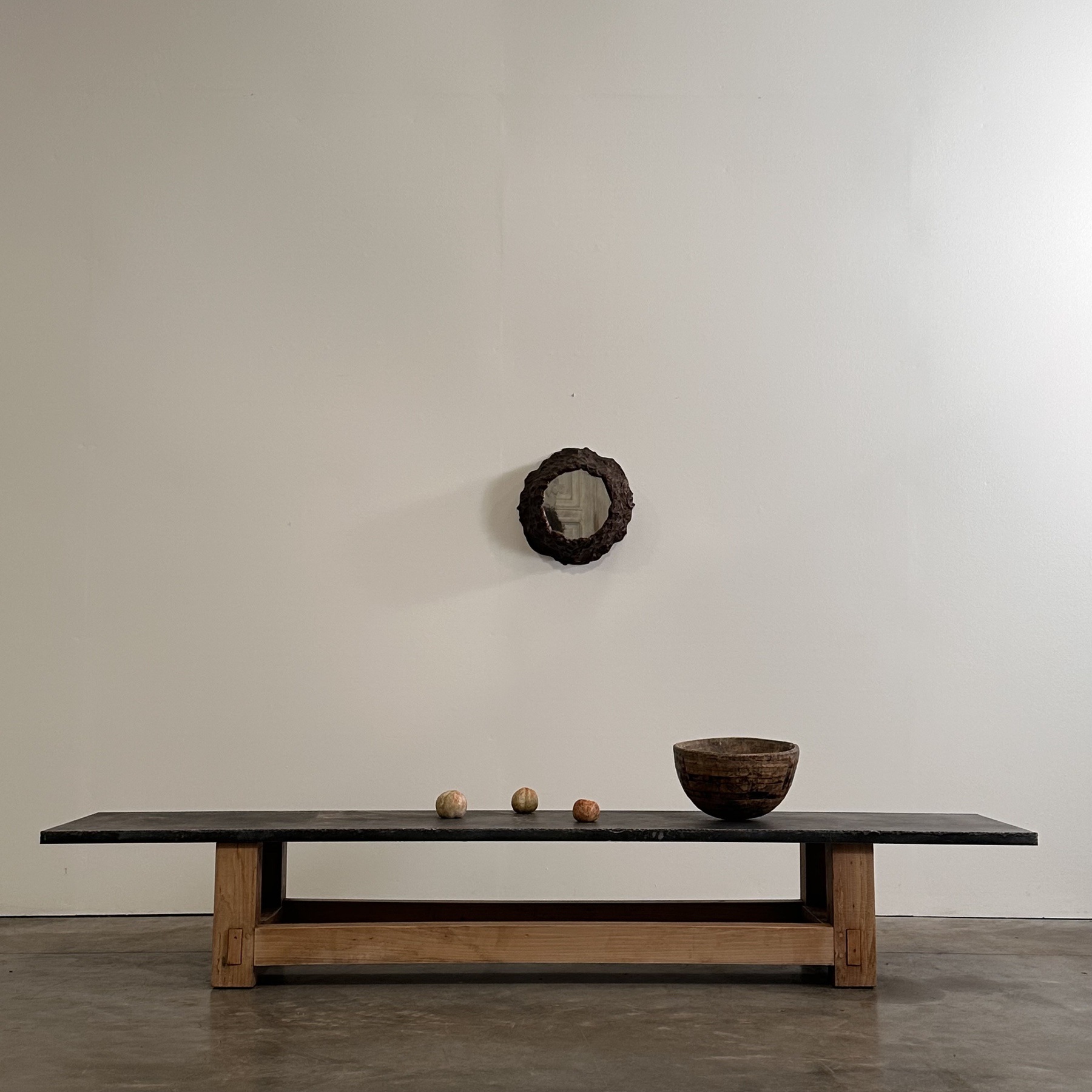 objet-vagabond-stone-coffeetable0005