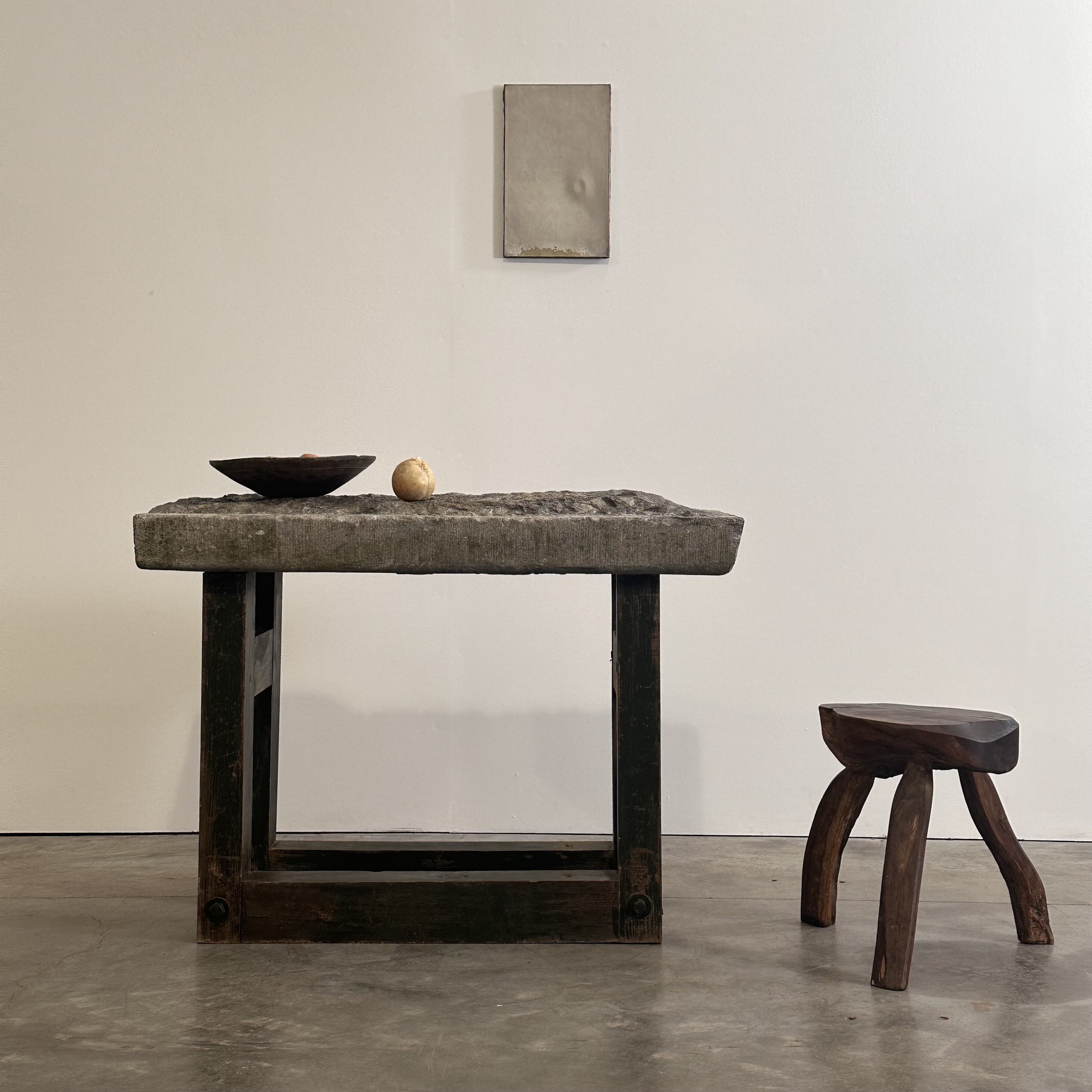 objet-vagabond-stone-console0006