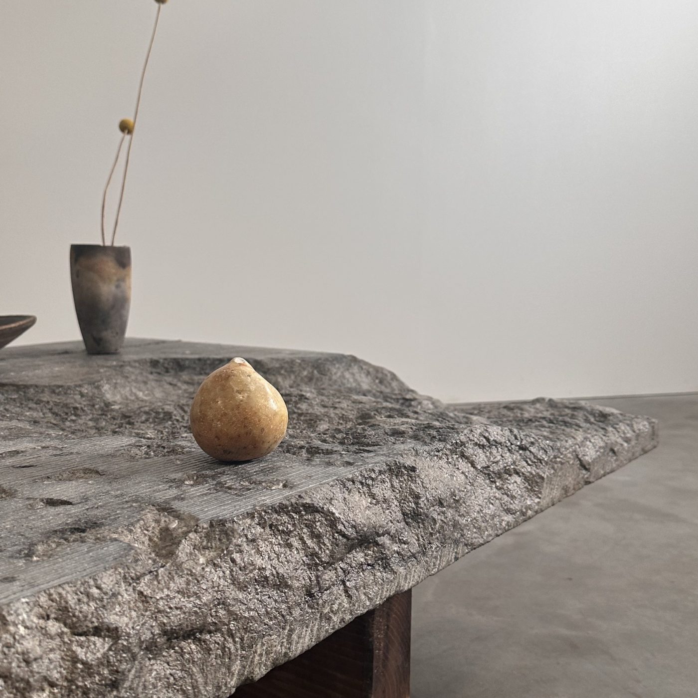 objet-vagabond-stone-rawtable0004