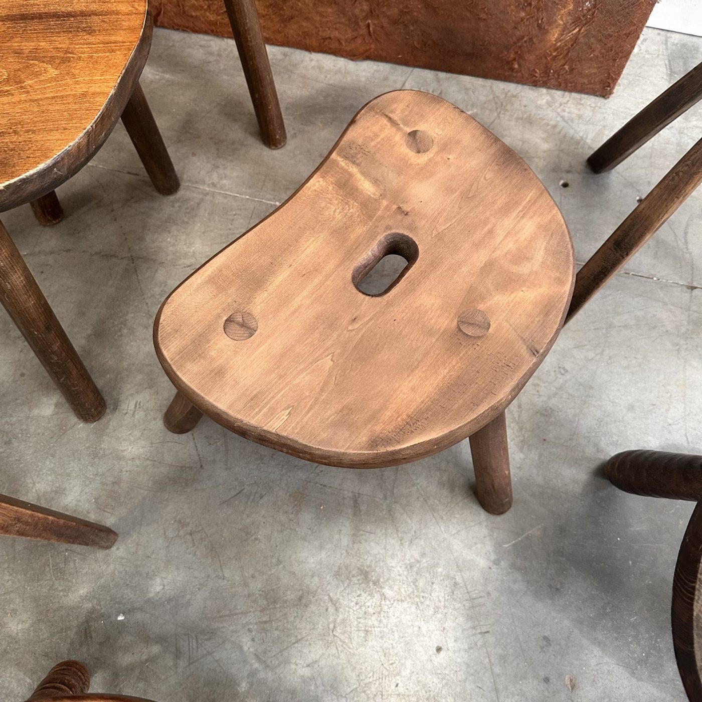 objet-vagabond-stool-collection0002