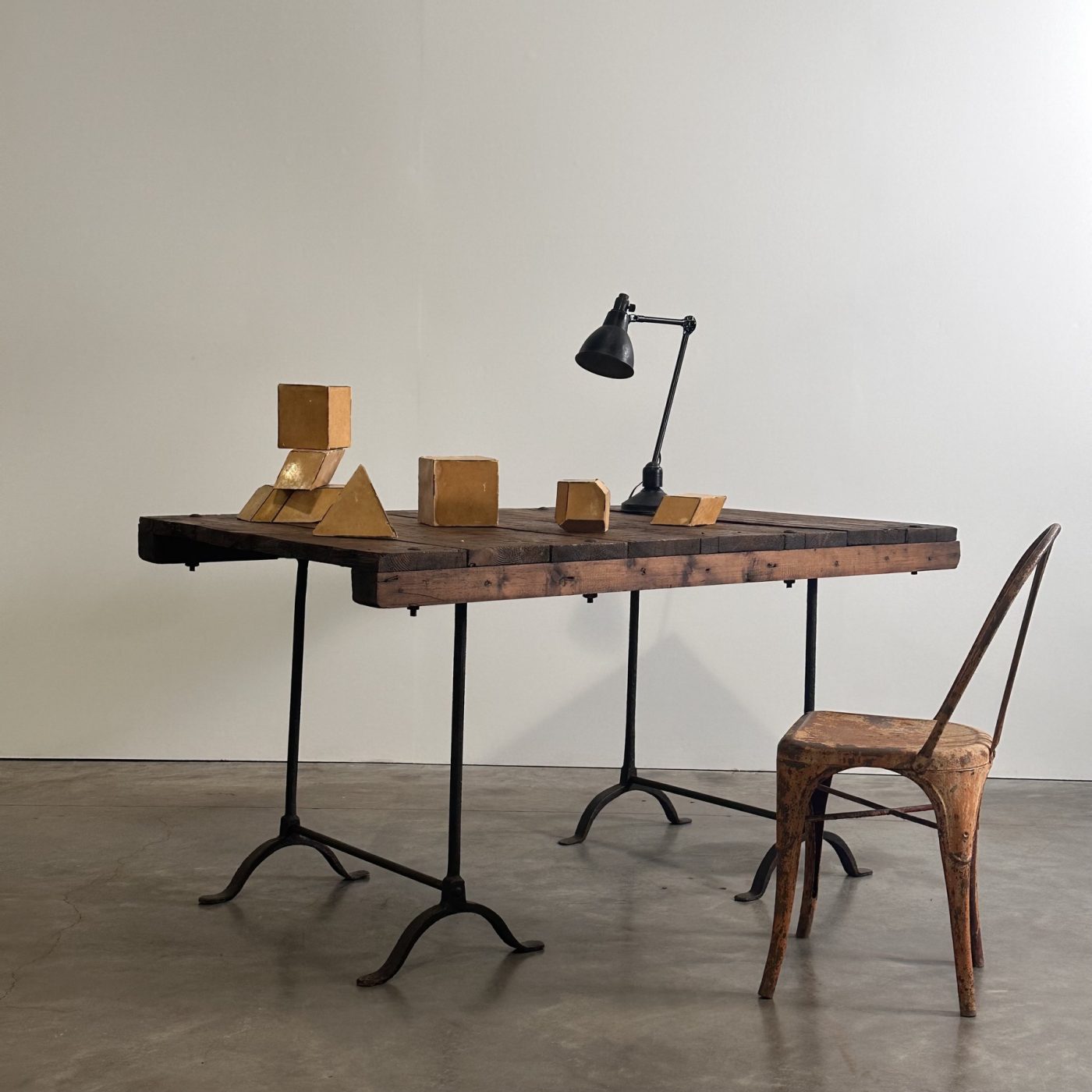 objet-vagabond-trestle-table0006