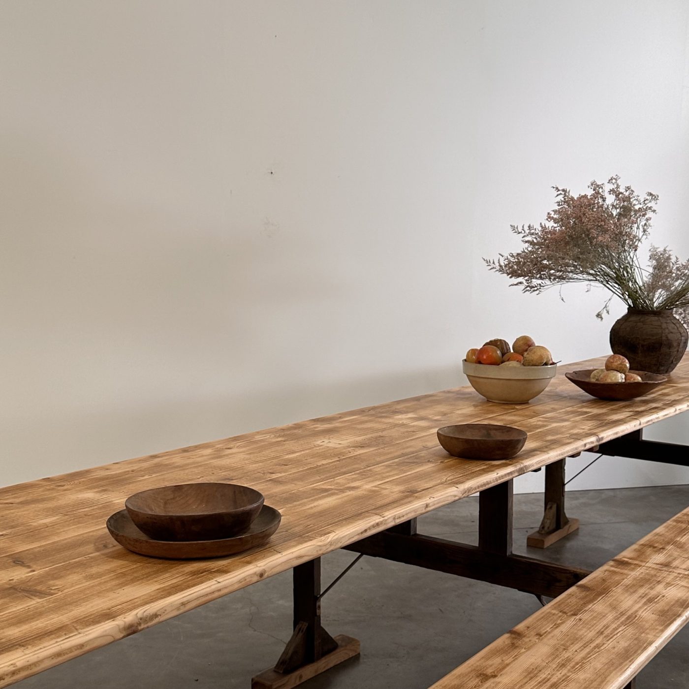 objet-vagabond-huge-table0000